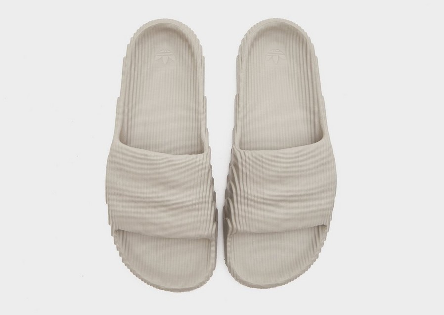 Șlapi pentru bărbați ADIDAS ADILETTE 22 HQ4670 Bej