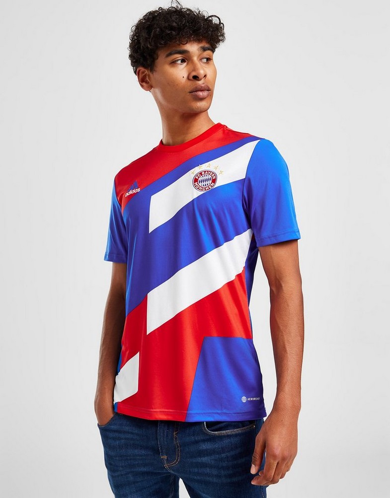 Koszulka, t-shirt męski ADIDAS KRÓTKI RĘKAW FC BAYERN MUNICH PRE MATCH SHIRT HU1261 Czerwony