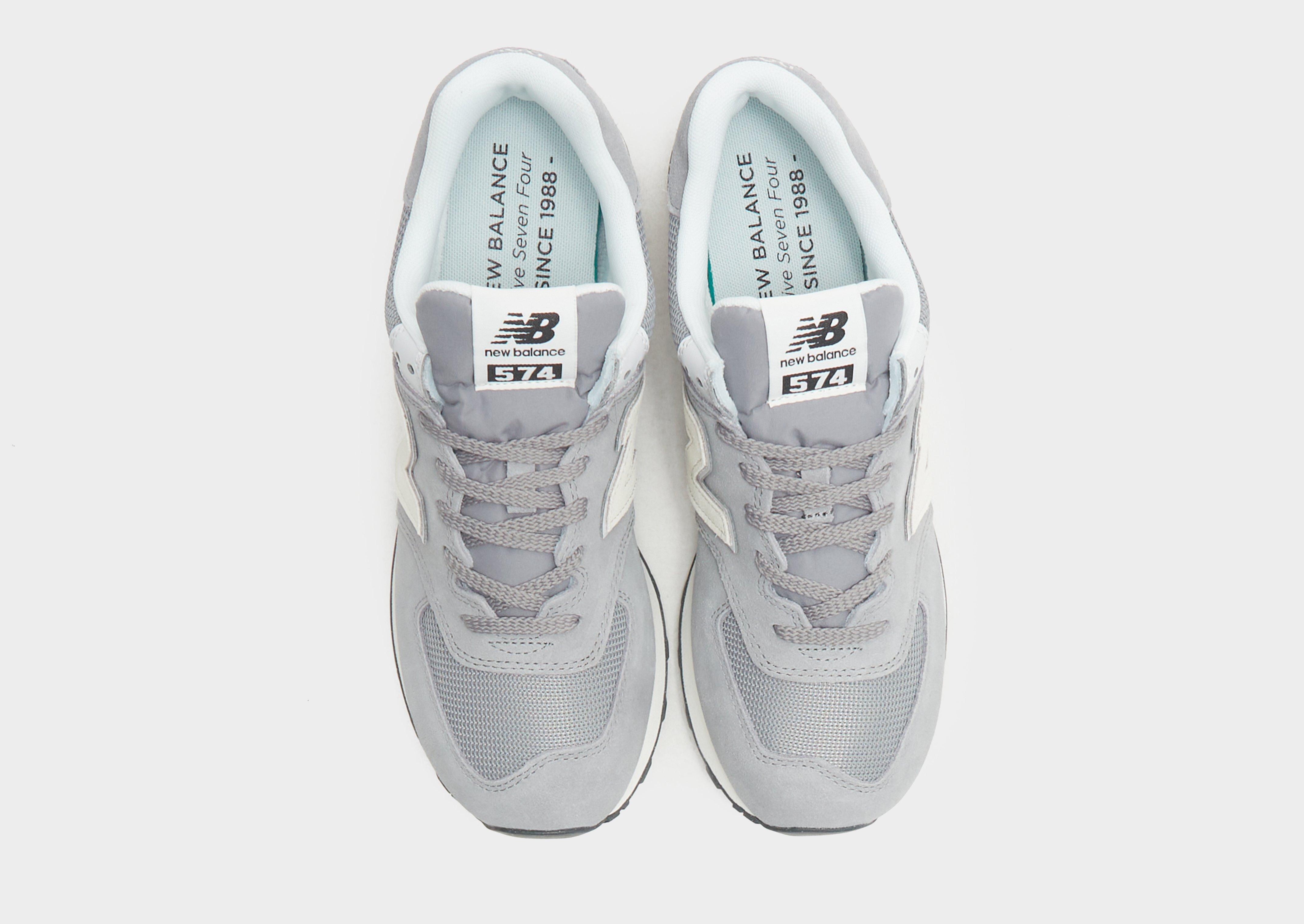 Kedai moterims NEW BALANCE 574 U574FGR Pilka