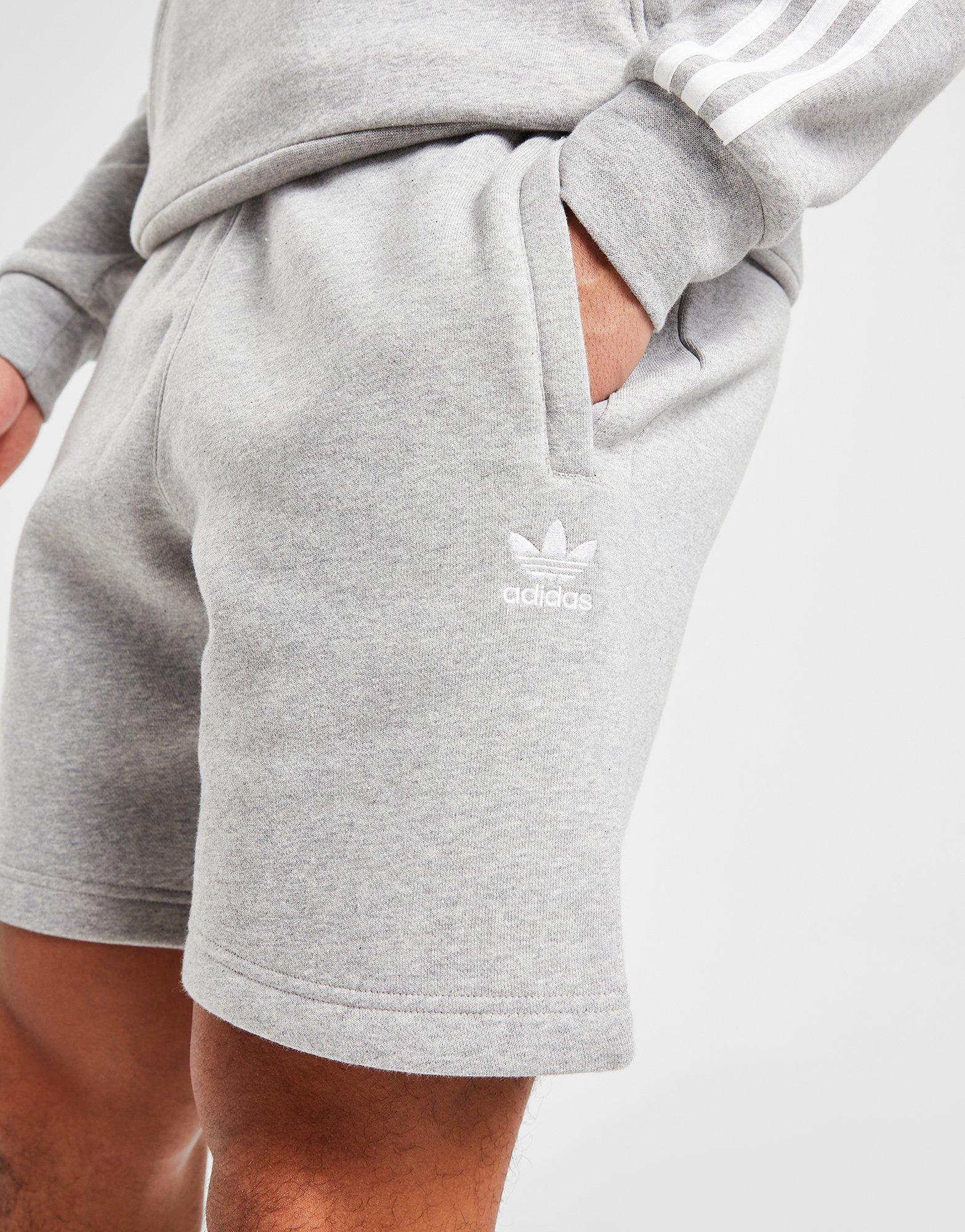 Мъжки шорти ADIDAS ШОРТИ ESSENTIAL SHORT IA4899 Сив