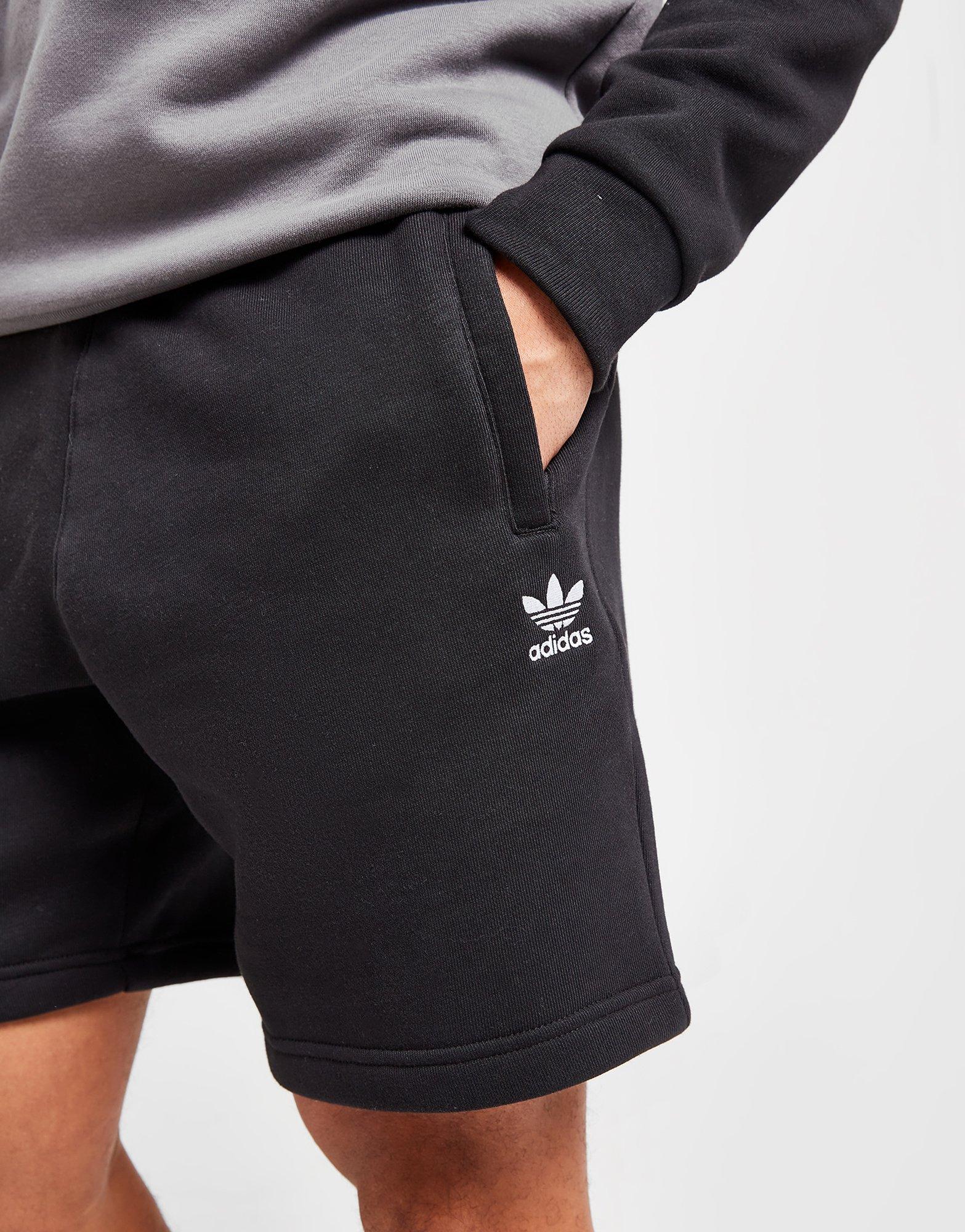 Pantaloni scurți pentru bărbați ADIDAS PANTALONI SCURȚI ESSENTIAL SHORT IA4901 Negru