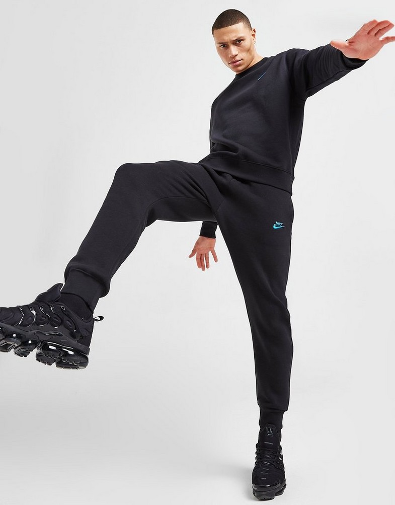 Pantaloni pentru bărbați NIKE PANTALONI  FDTN PANT BLK/BLU PANTS DQ8385-011 Negru