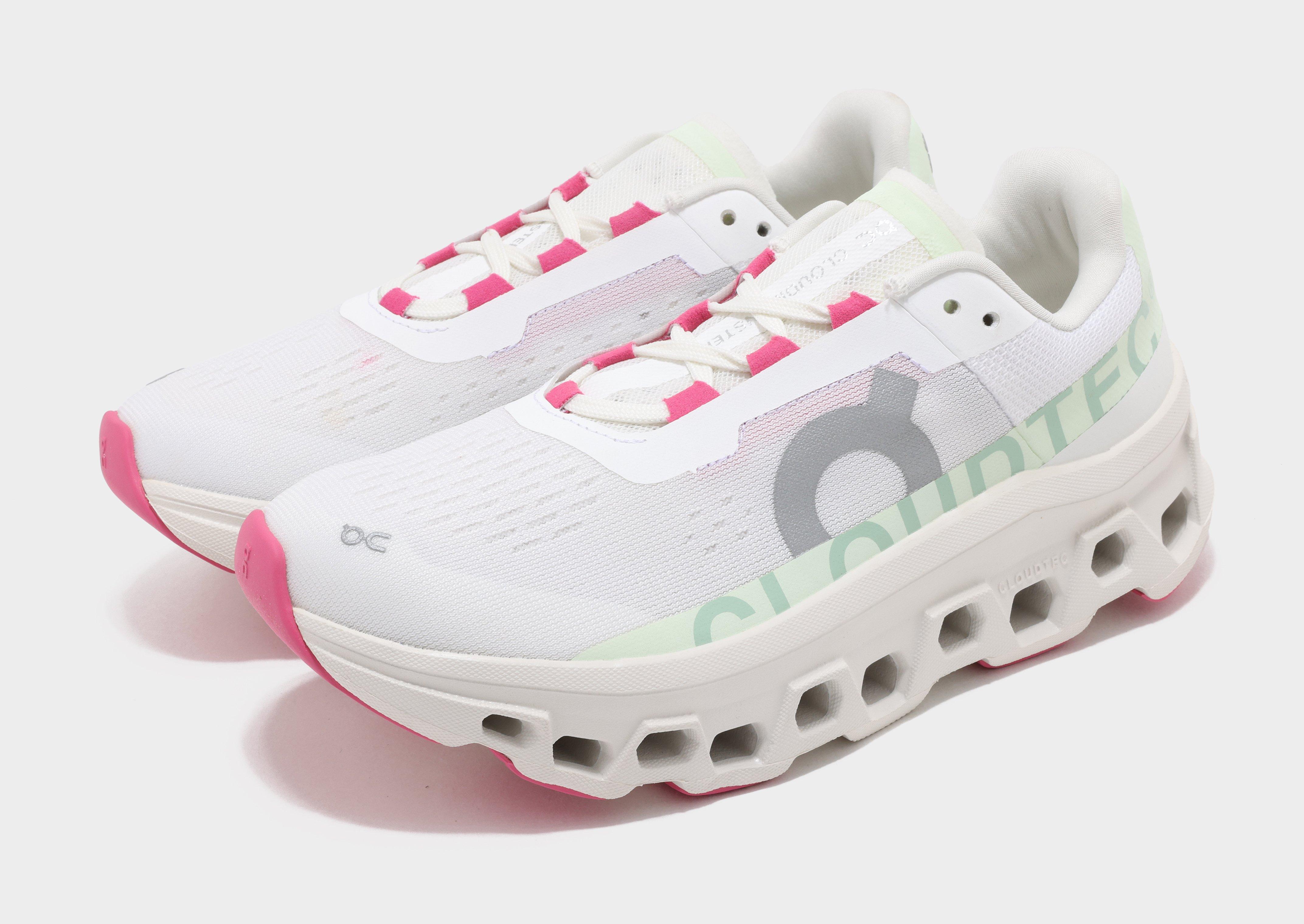 Дамски обувки за бягане ON CLOUDMONSTER  61.97725 Бял