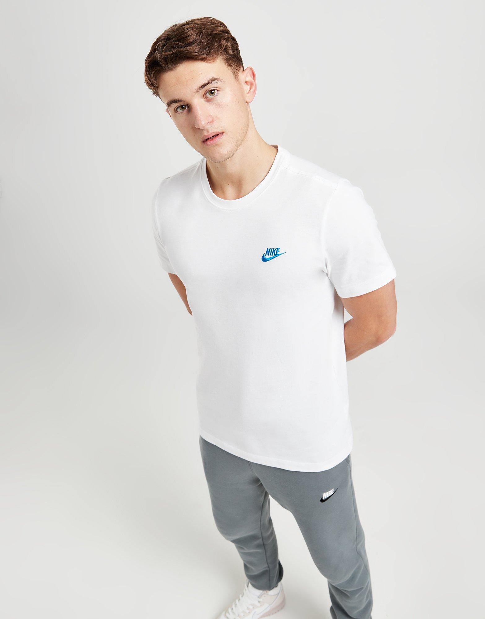 Vyriški marškiniai NIKE MARŠKINĖLIAI CORE TEE WHT/BLU TEE FD1184-100 Balta