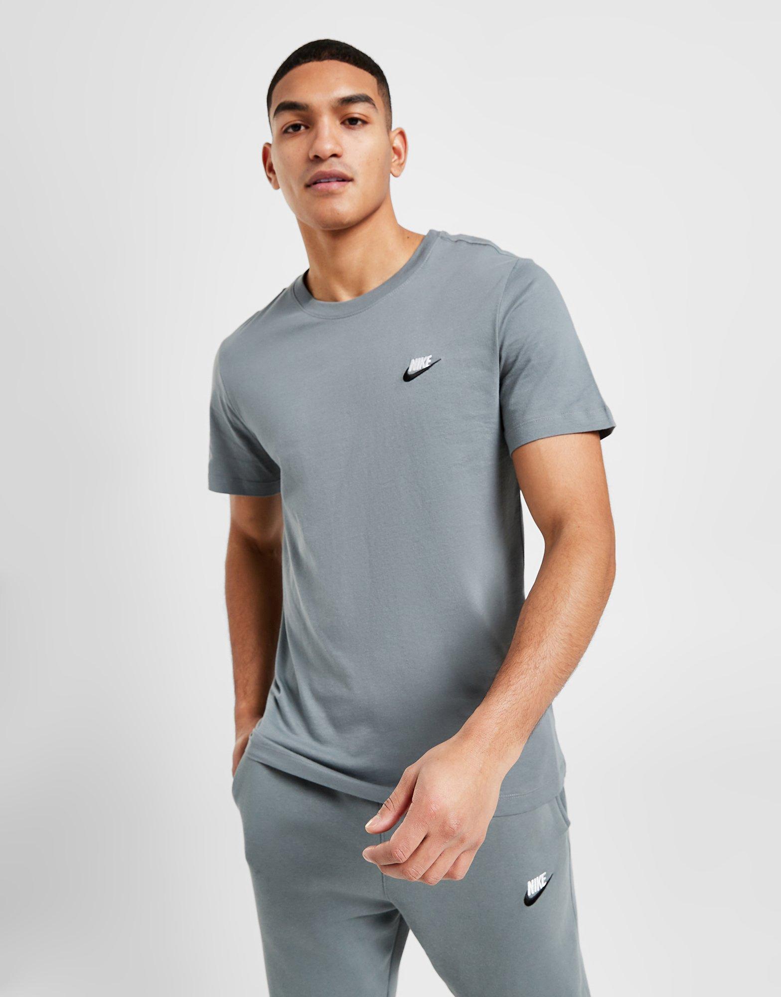 Tricou pentru bărbați NIKE TRICOU CORE TEE S.GREY TEE FD1184-084 Gri
