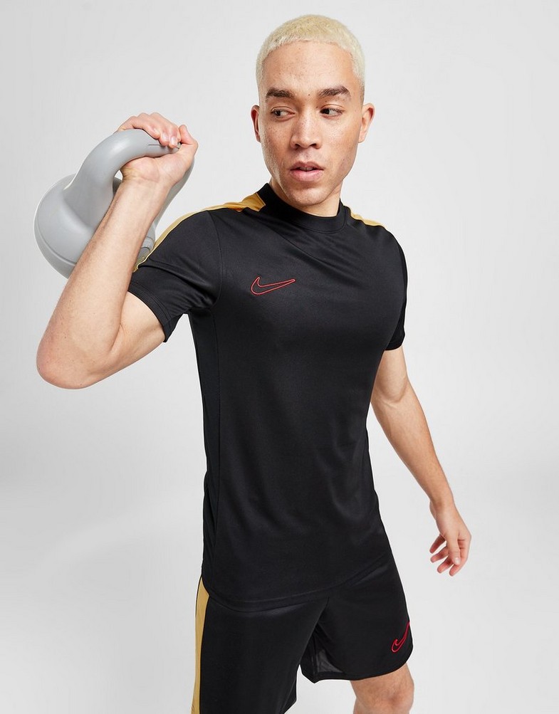 Koszulka, t-shirt męski NIKE T-SHIRT ACAD23 TEE BK/GD/RD TEE DV9750-013 Czarny