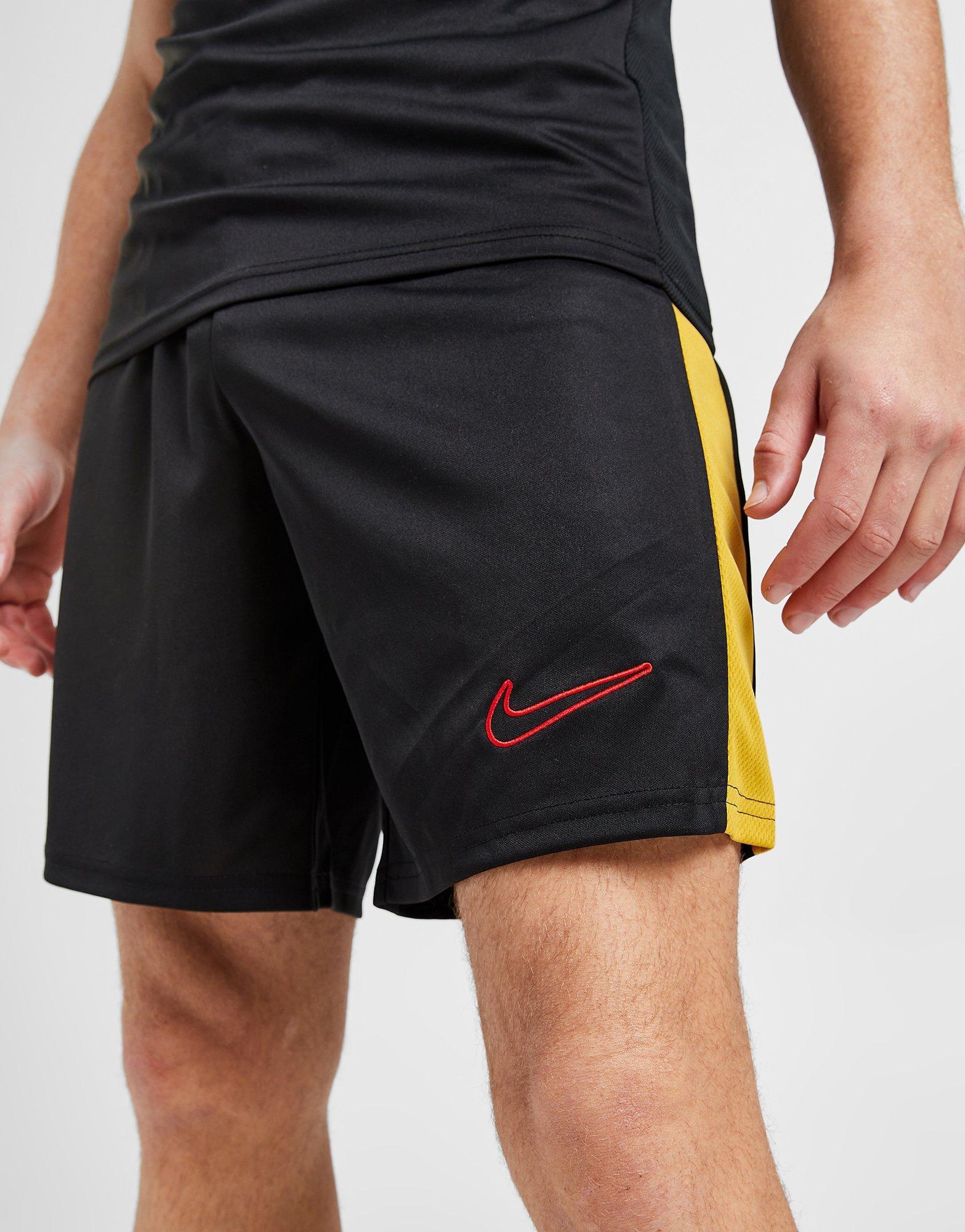 Мъжки шорти NIKE ШОРТИ ACAD23 SHT BK/GD/RD SHORTS DV9742-011 Черен