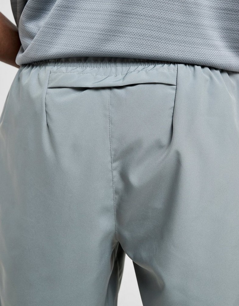 Férfi rövidnadrág NIKE RÖVIDNADRÁG CHALL 7" SHT SMOKE SHORTS DV9359-084 Szürke