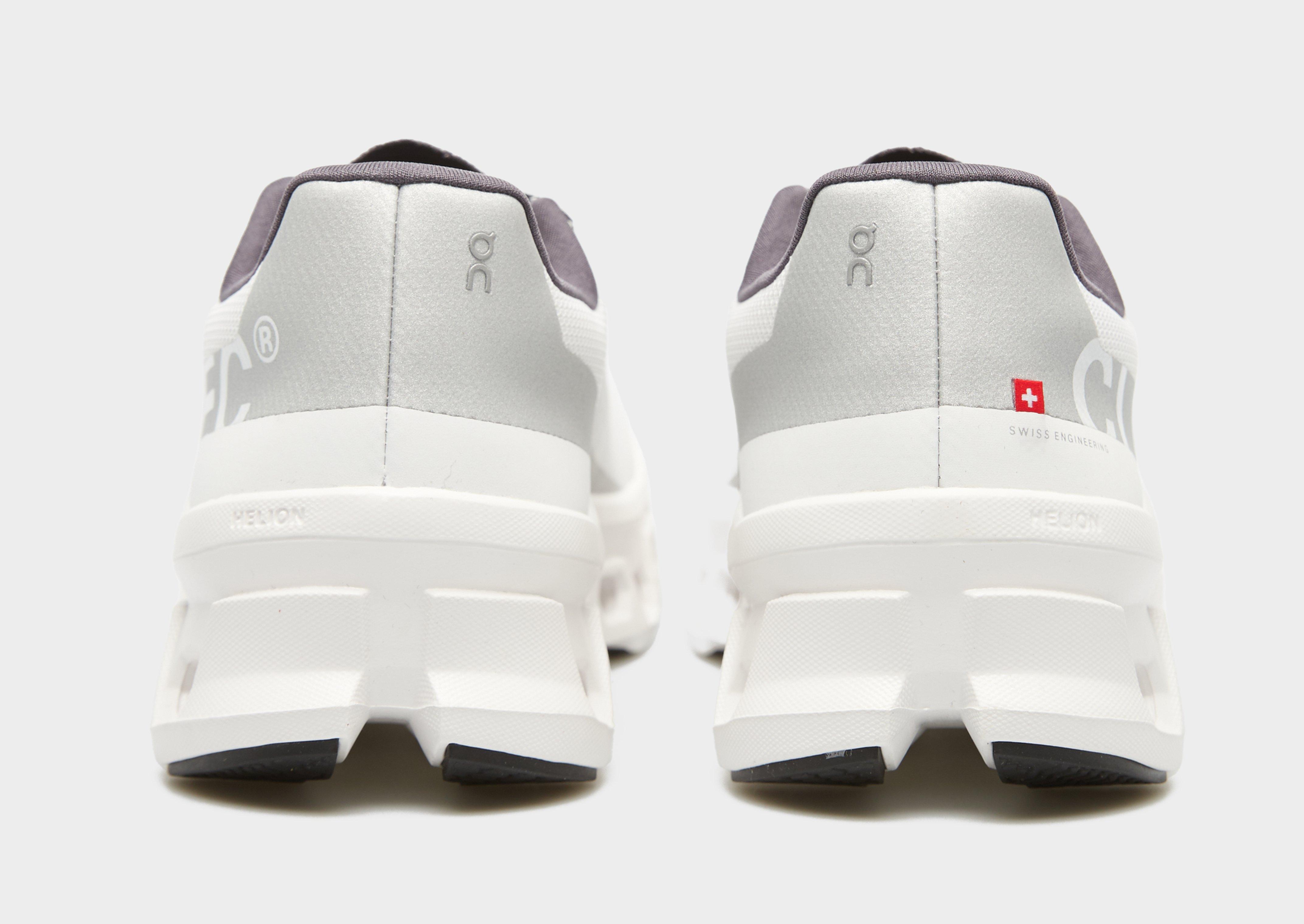 Чоловічі кросівки для бігу ON RUNNING CLOUDMONSTER  61.98434 Білий