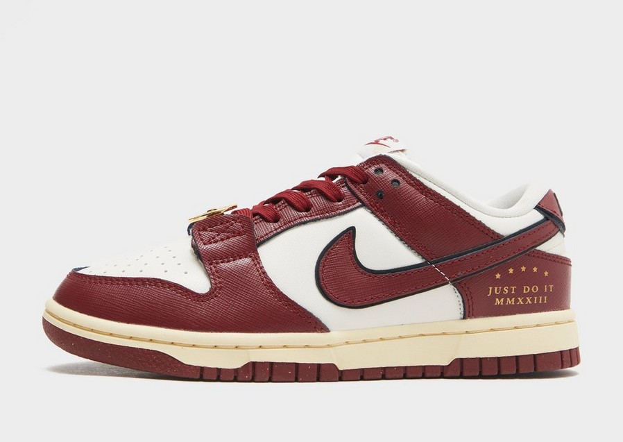 Buty sneakersy damskie NIKE W DUNK LOW SE DV1160-101 Bordowy