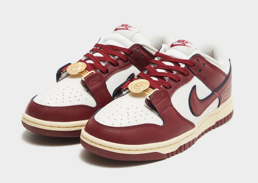 Buty sneakersy damskie NIKE W DUNK LOW SE DV1160-101 Bordowy