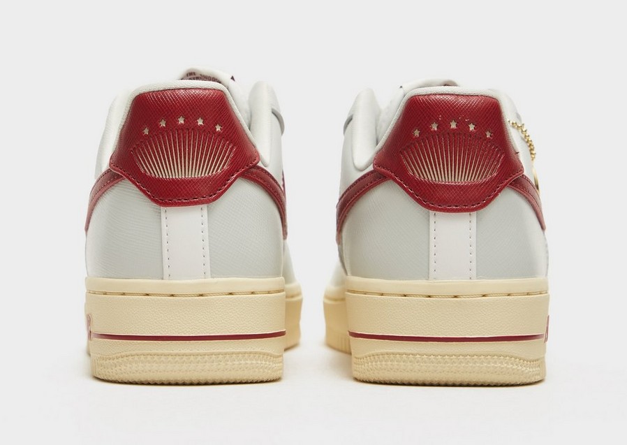 Női sneakers NIKE AIR FORCE 1 '07 SE DV7584-001 Színes