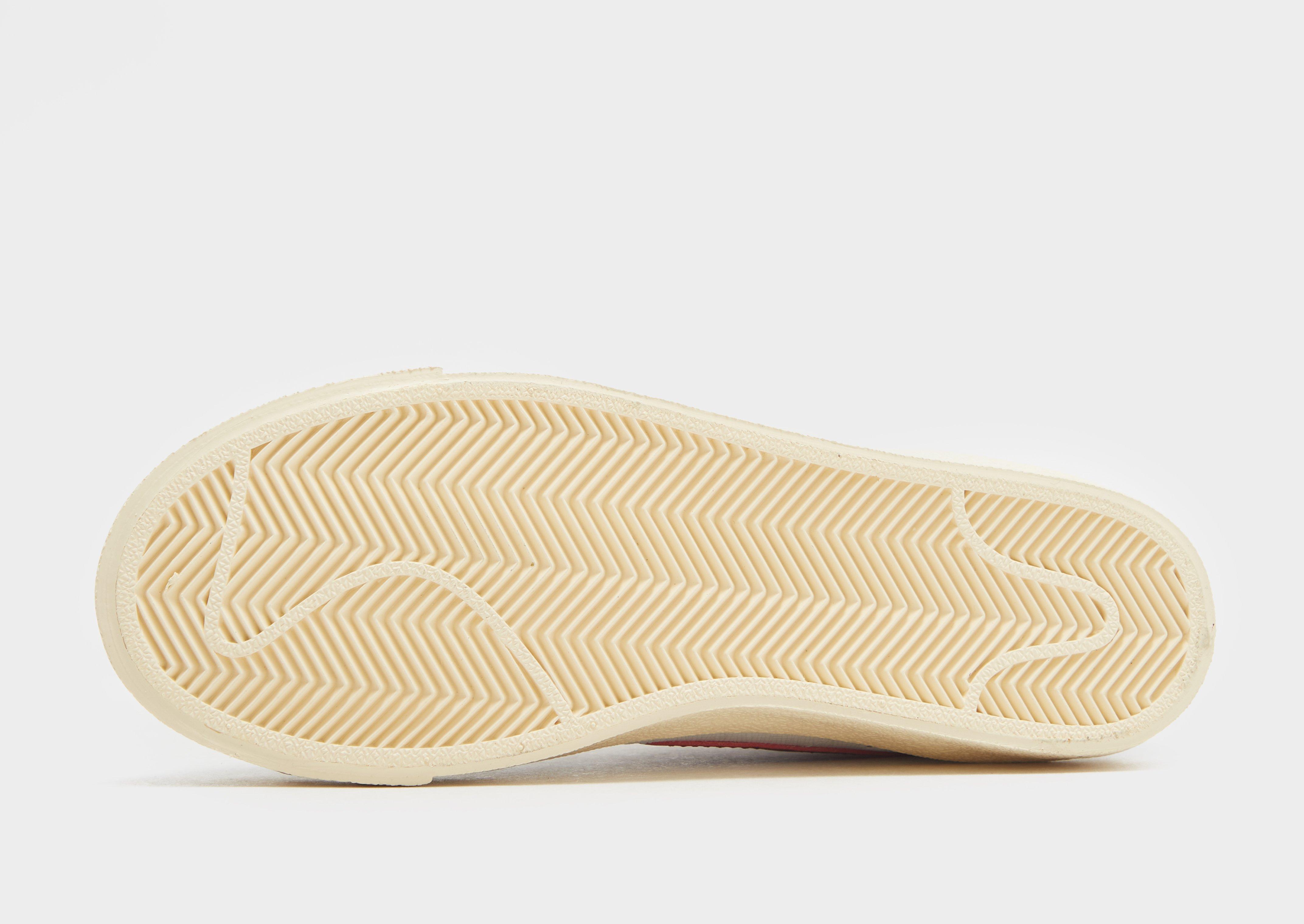 Dámske tenisky NIKE BLAZER MID '77 SE DV7003-100 Bílá