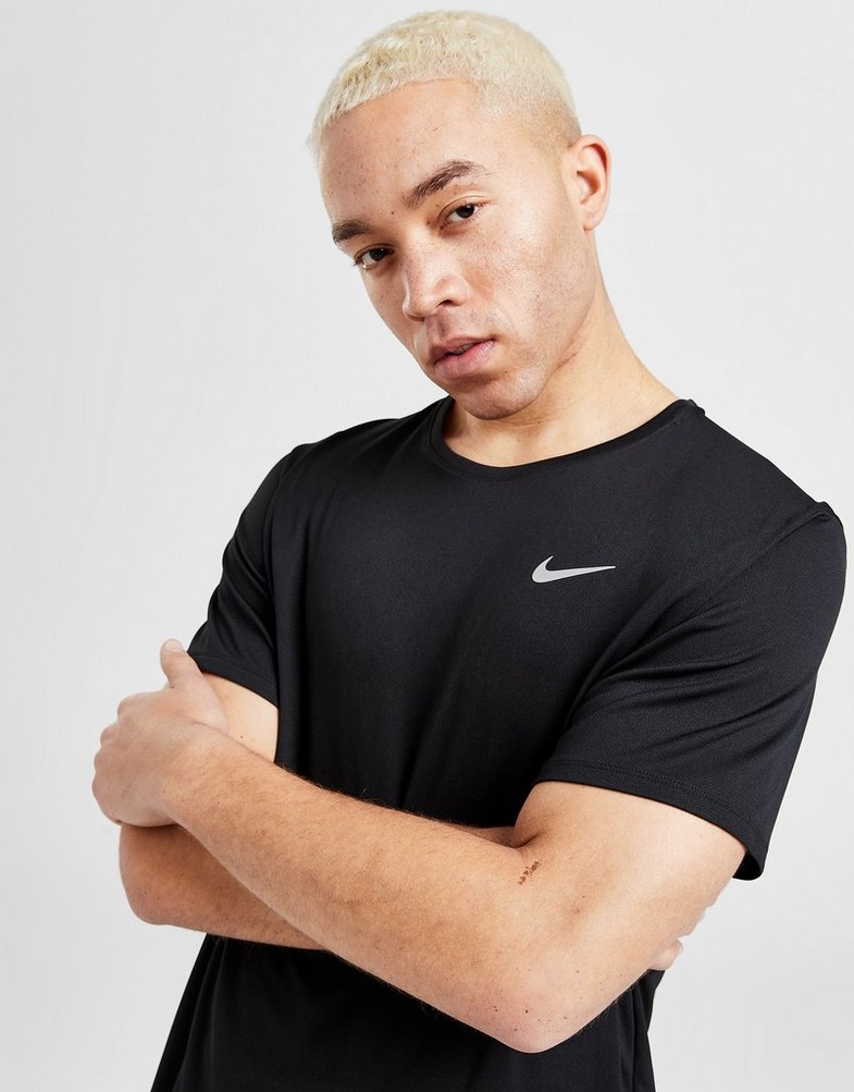 Tricou pentru bărbați NIKE TRICOU MILER TEE BLK TEE DV9315-010 Negru
