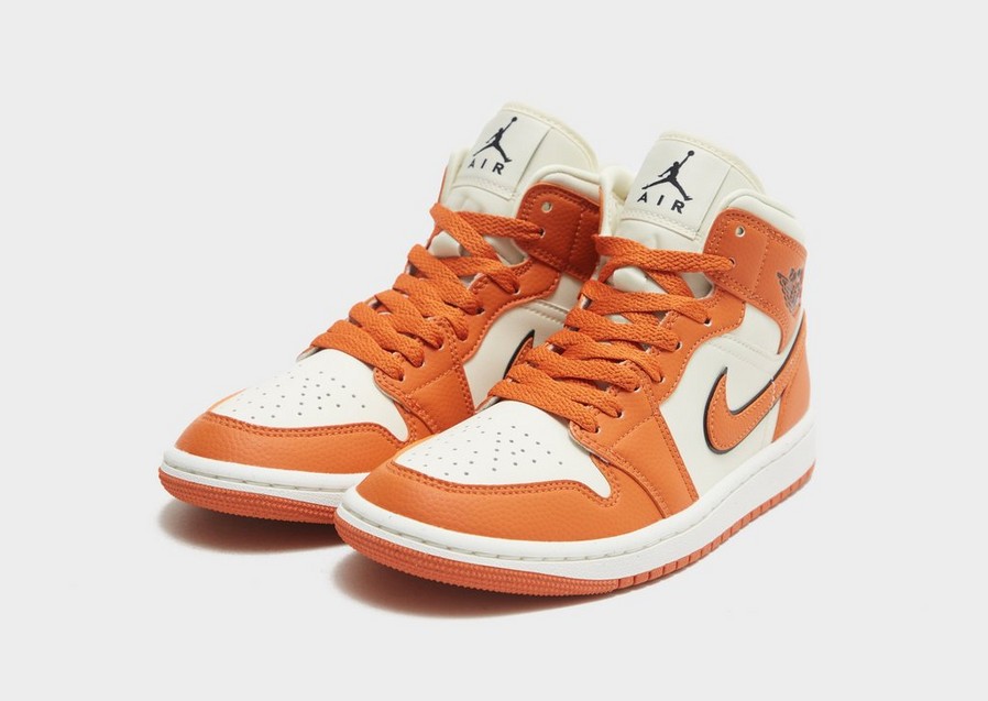 Adidași de damă AIR JORDAN 1 MID SE  DV1302-100 Portocaliu