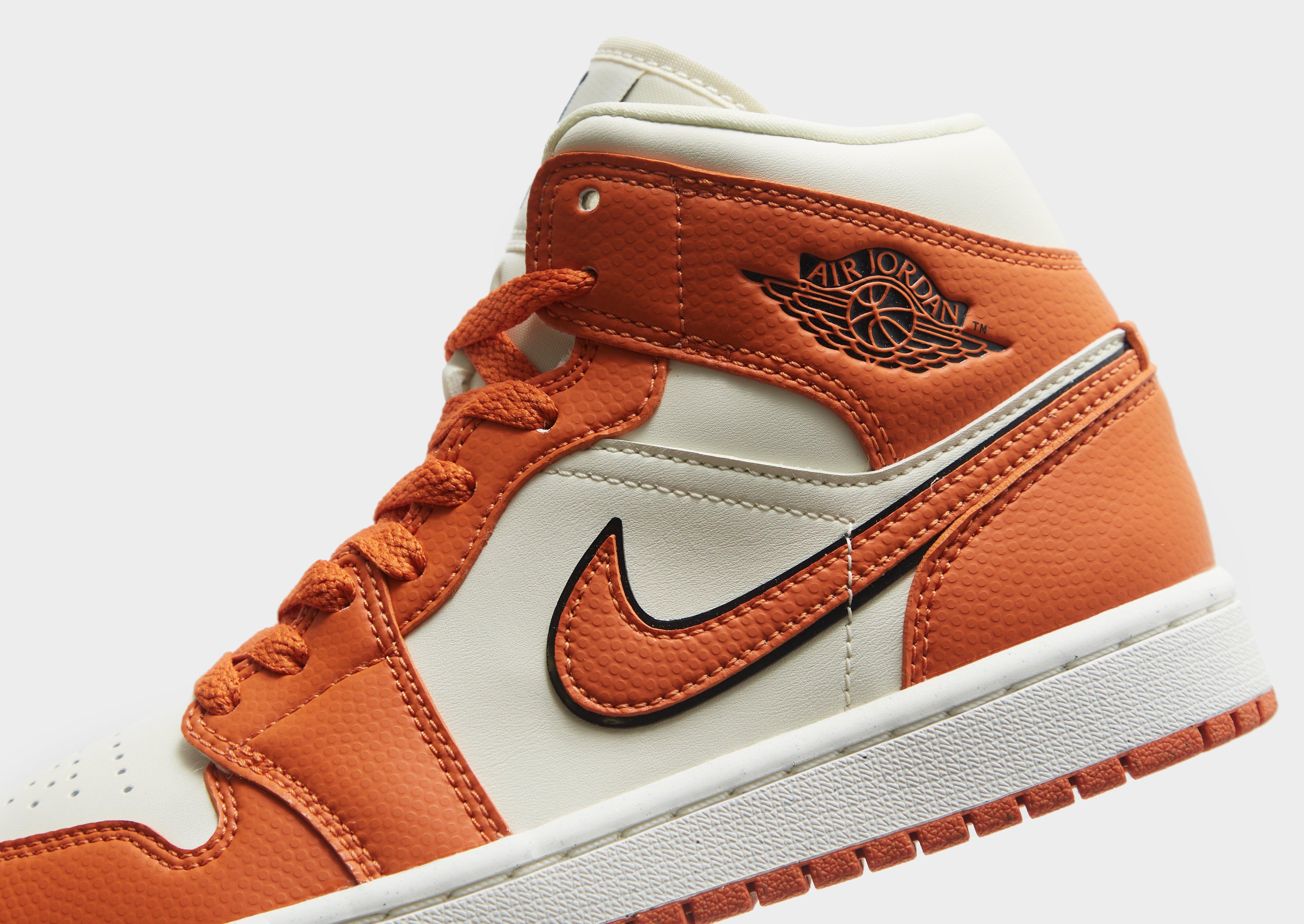Kedai moterims AIR JORDAN 1 MID SE  DV1302-100 Oranžinė