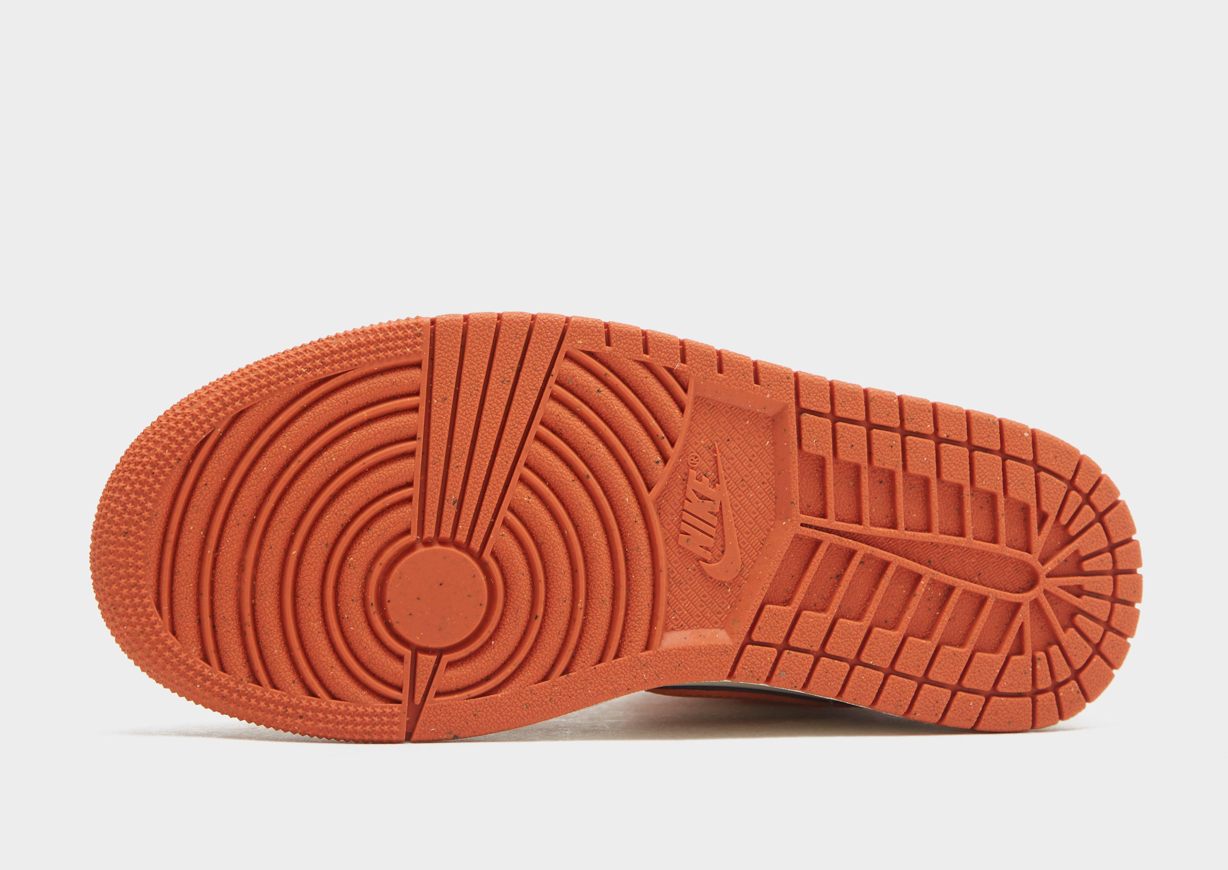 Kedai moterims AIR JORDAN 1 MID SE  DV1302-100 Oranžinė