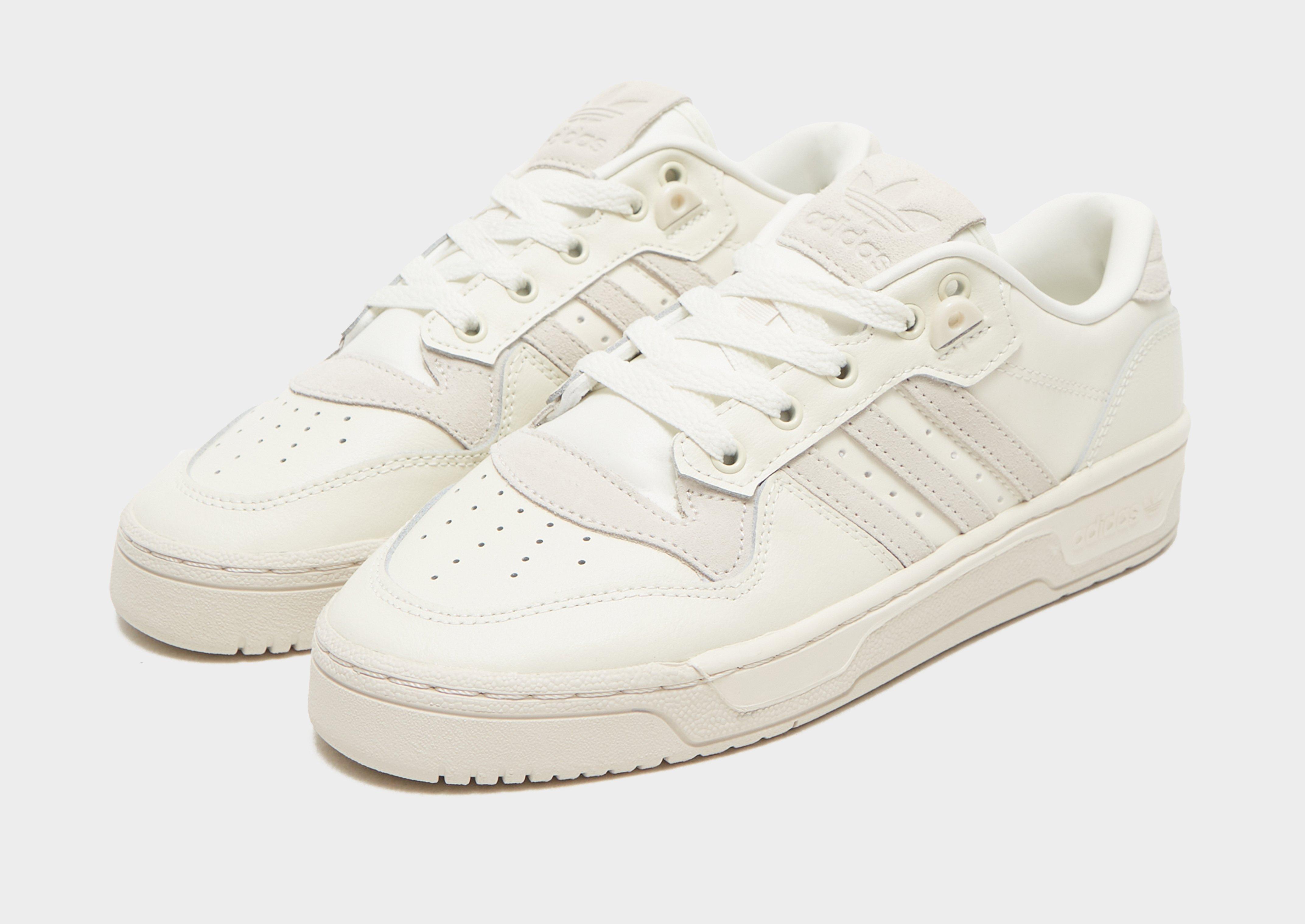 Adidas■RIVALRY LOW ■送料込 ADIDAS RIVALRY LOW W HQ4460 | kolor Beżowy ▷ Damskie Buty w