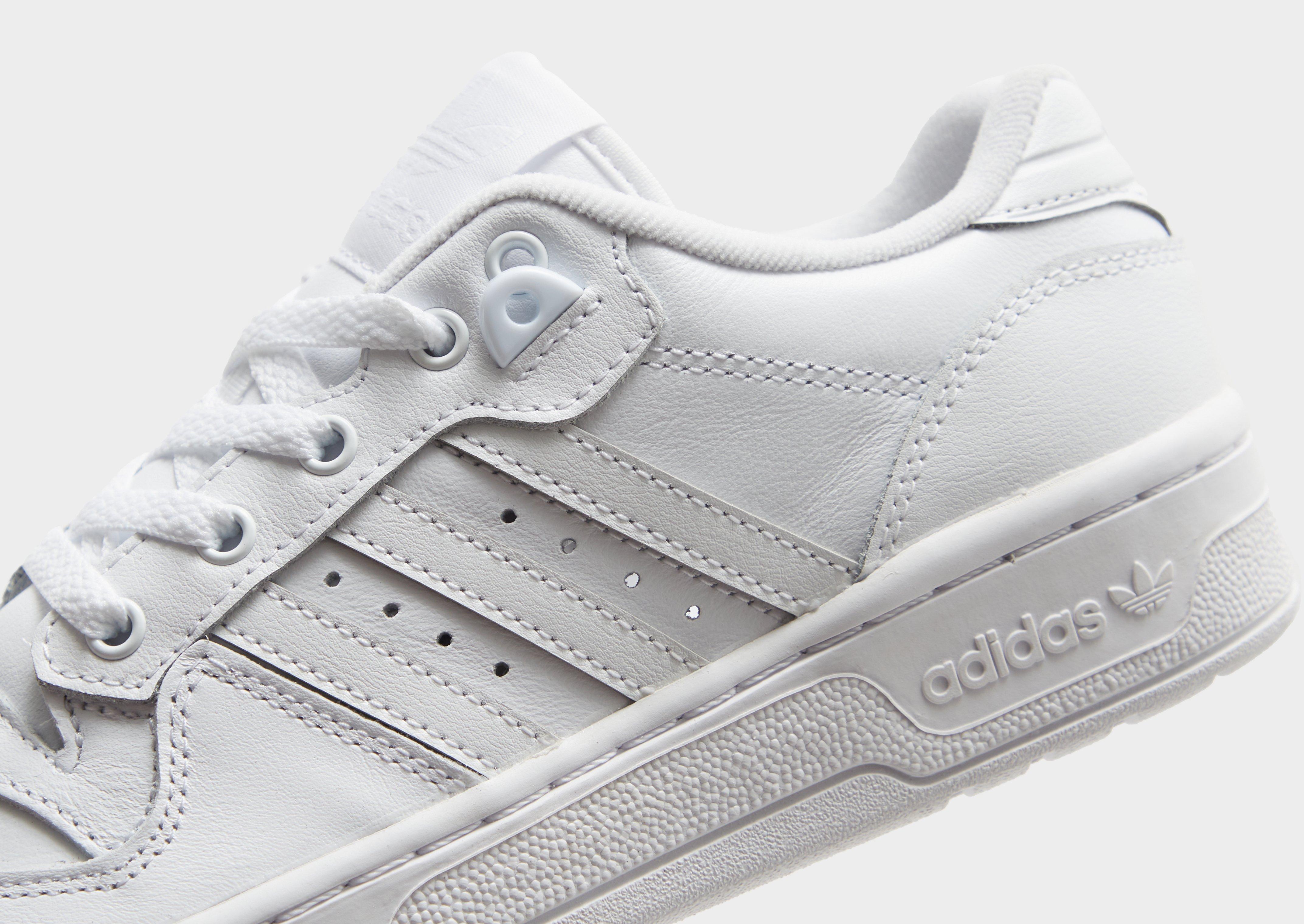 Kedai moterims ADIDAS RIVALRY LOW W FV4225 Balta