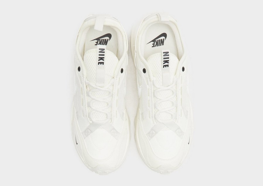 Adidași de damă NIKE TC 7900 DD9682-100 Crem