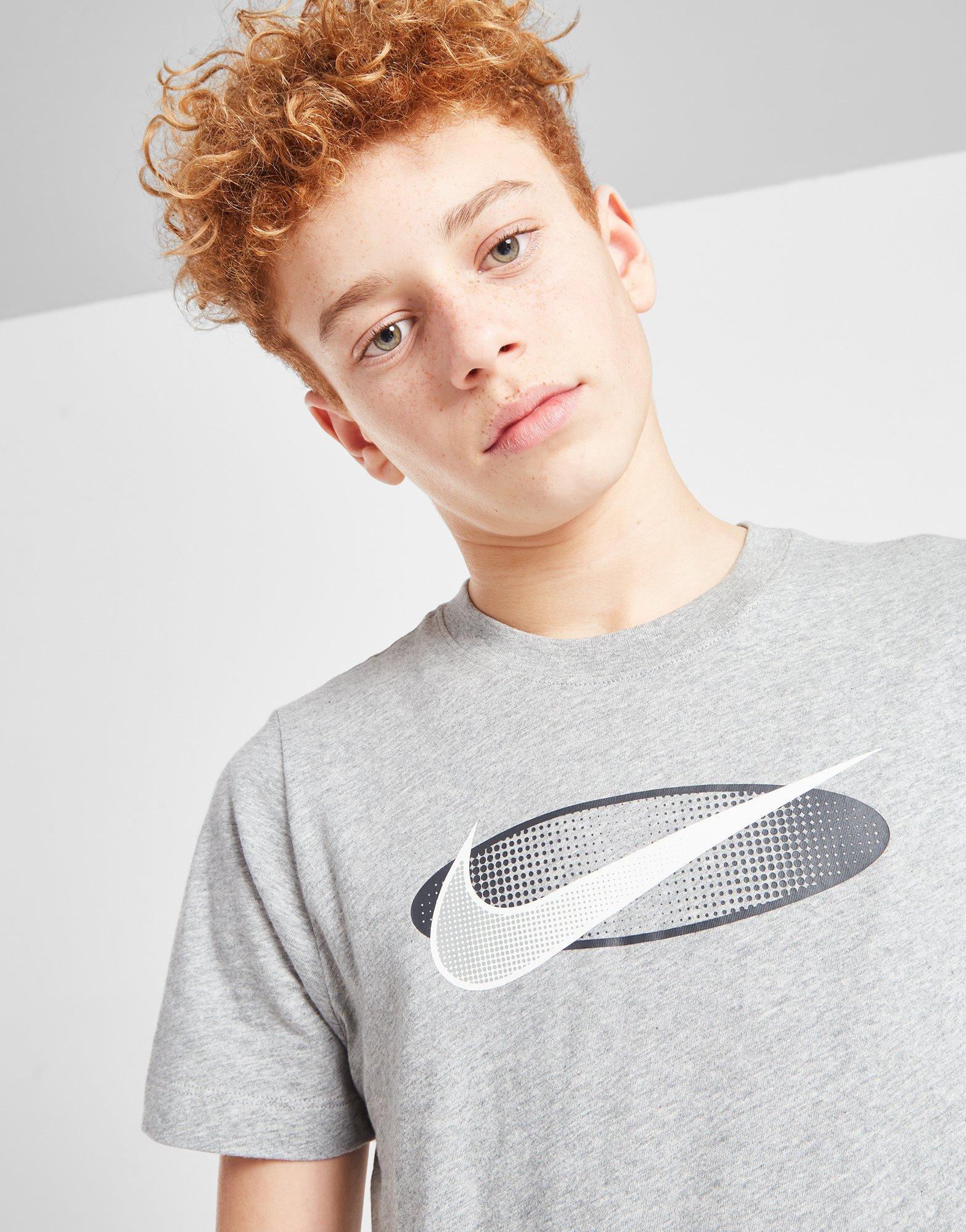 Detské tričko NIKE TRIČKO BRNDMRK2 TEE DGH TEE DX9523-063 Šedá