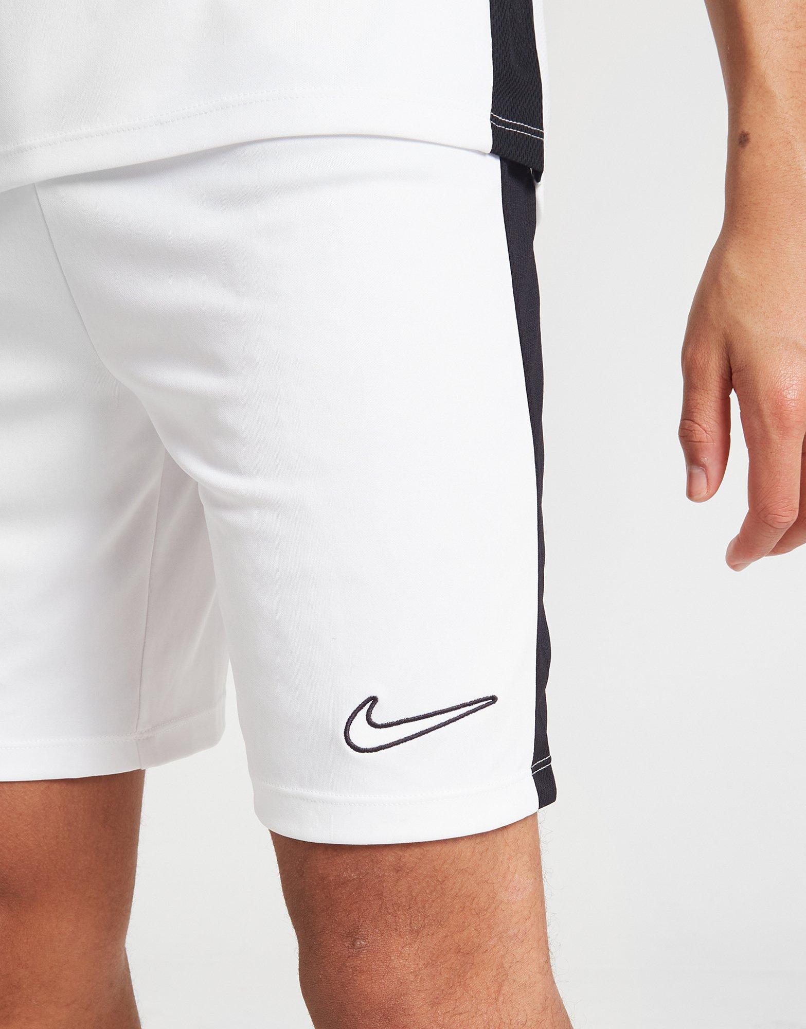 Gyerek rövidnadrág NIKE RÖVIDNADRÁG ACAD23 SHORT WHT B DX5476-100 Fehér