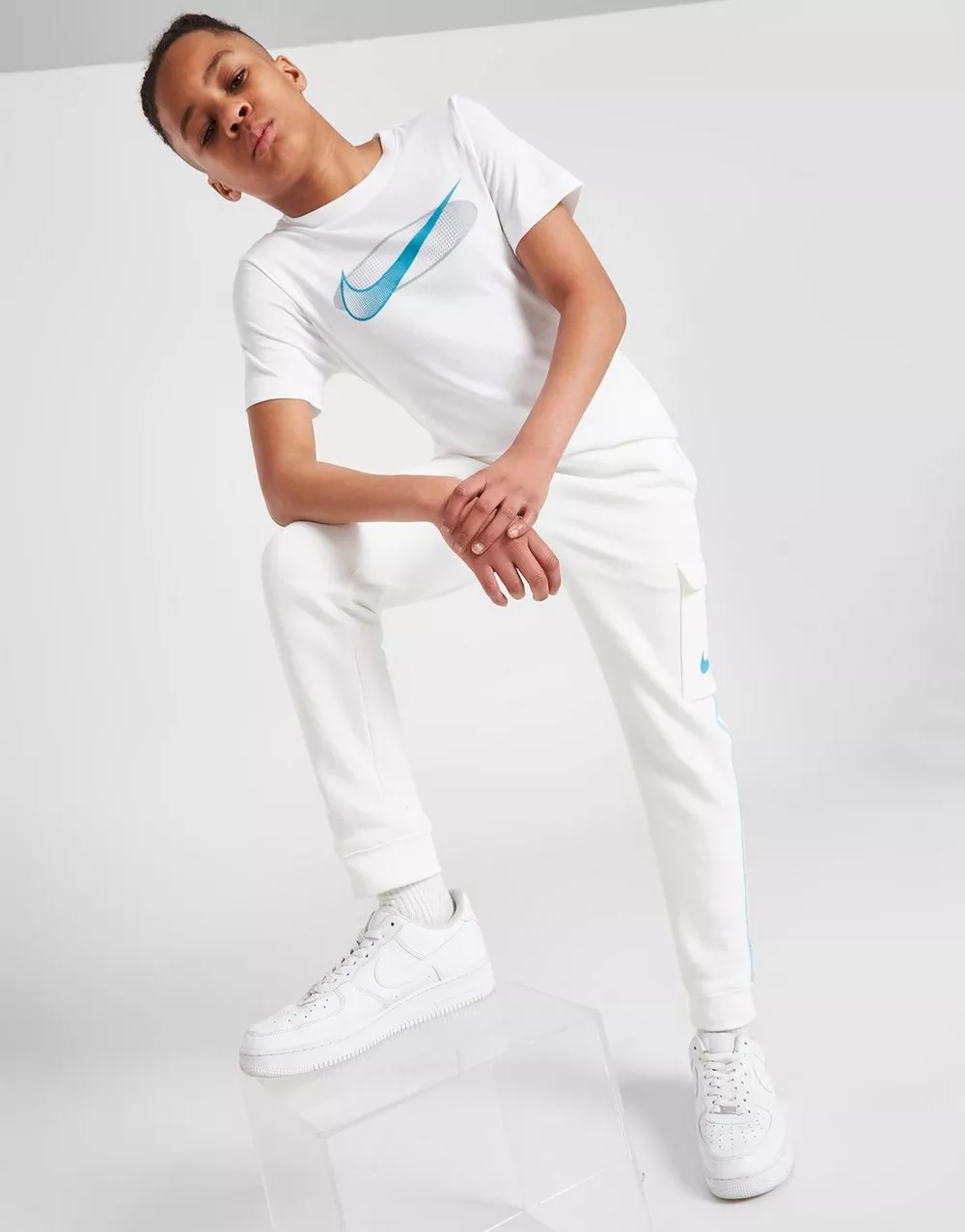 NIKE ФУТБОЛКА U NSW TEE CORE БЮСТГАЛЬТЕРNDMARK 2 B, фото 1 з 5