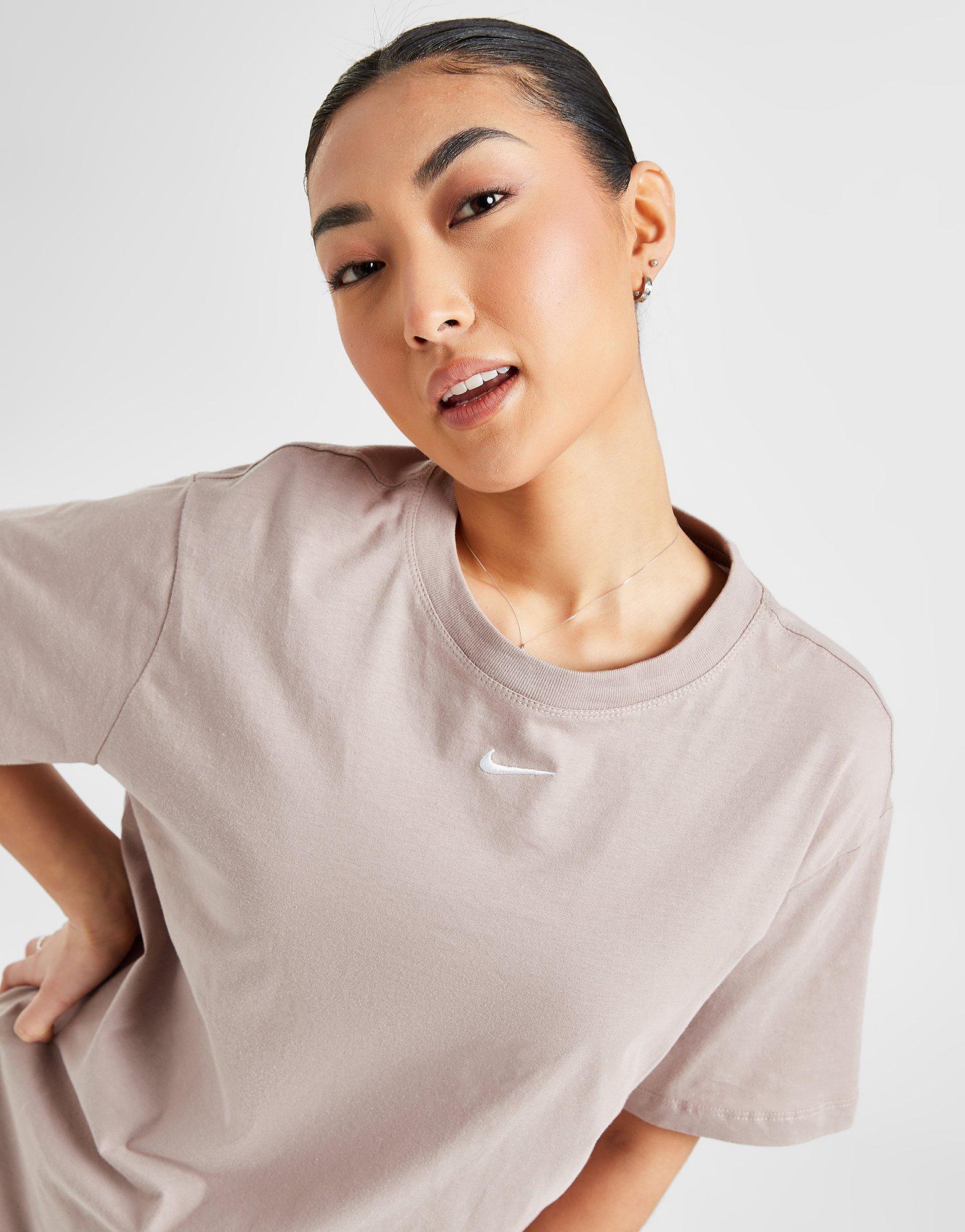 Moteriški marškinėliai NIKE MARŠKINĖLIAI W NSW ESSNTL TEE BF LBR DN5697-242 Rusva