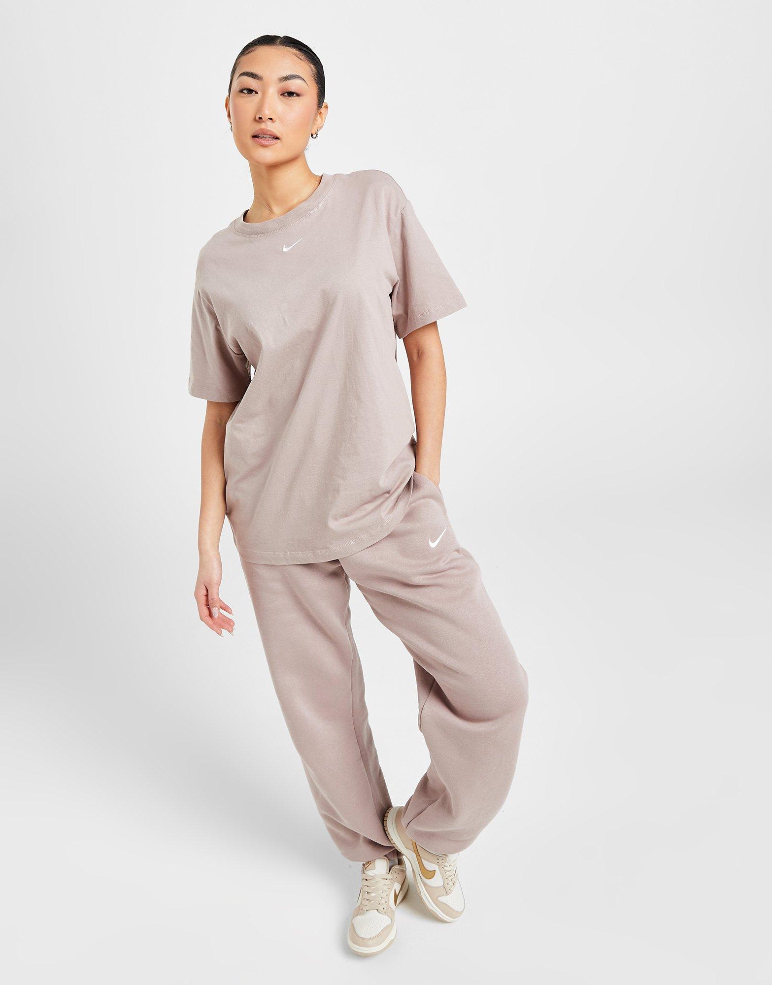 Moteriški marškinėliai NIKE MARŠKINĖLIAI W NSW ESSNTL TEE BF LBR DN5697-242 Rusva