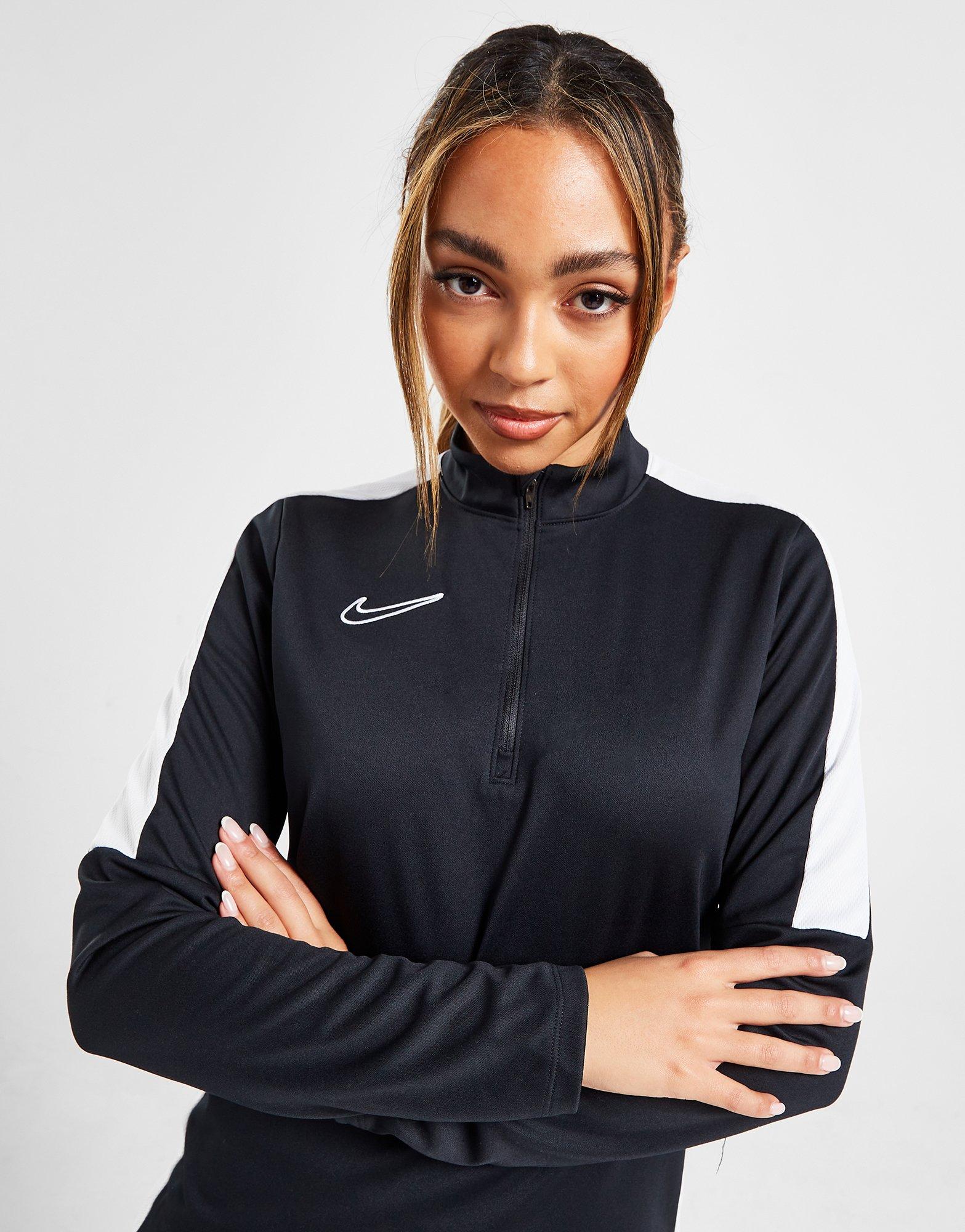 Дамска блуза NIKE СУИТЧЪР СЪС ЗАКОПЧАВАНЕ ACAD 1/4Z BLK/WH SWEATSHIRT DX0513-010 Черен