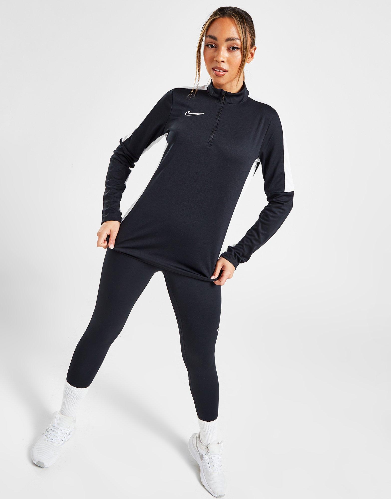 Дамска блуза NIKE СУИТЧЪР СЪС ЗАКОПЧАВАНЕ ACAD 1/4Z BLK/WH SWEATSHIRT DX0513-010 Черен