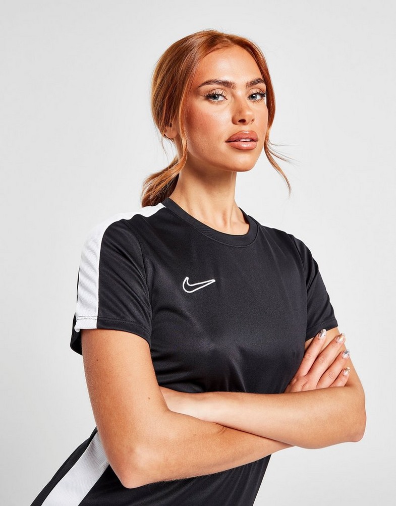 Dámske tričko NIKE TRIČKO ACAD SS TEE BLK/WHT TEE DX0521-010 Čierna