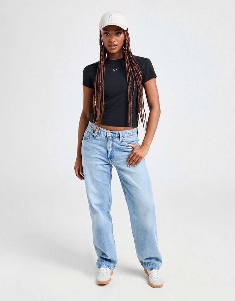 Жіночі футболки NIKE ФУТБОЛКА W NSW TEE ESSNTL SLIM CRP LBR FB2873-010 Чорний