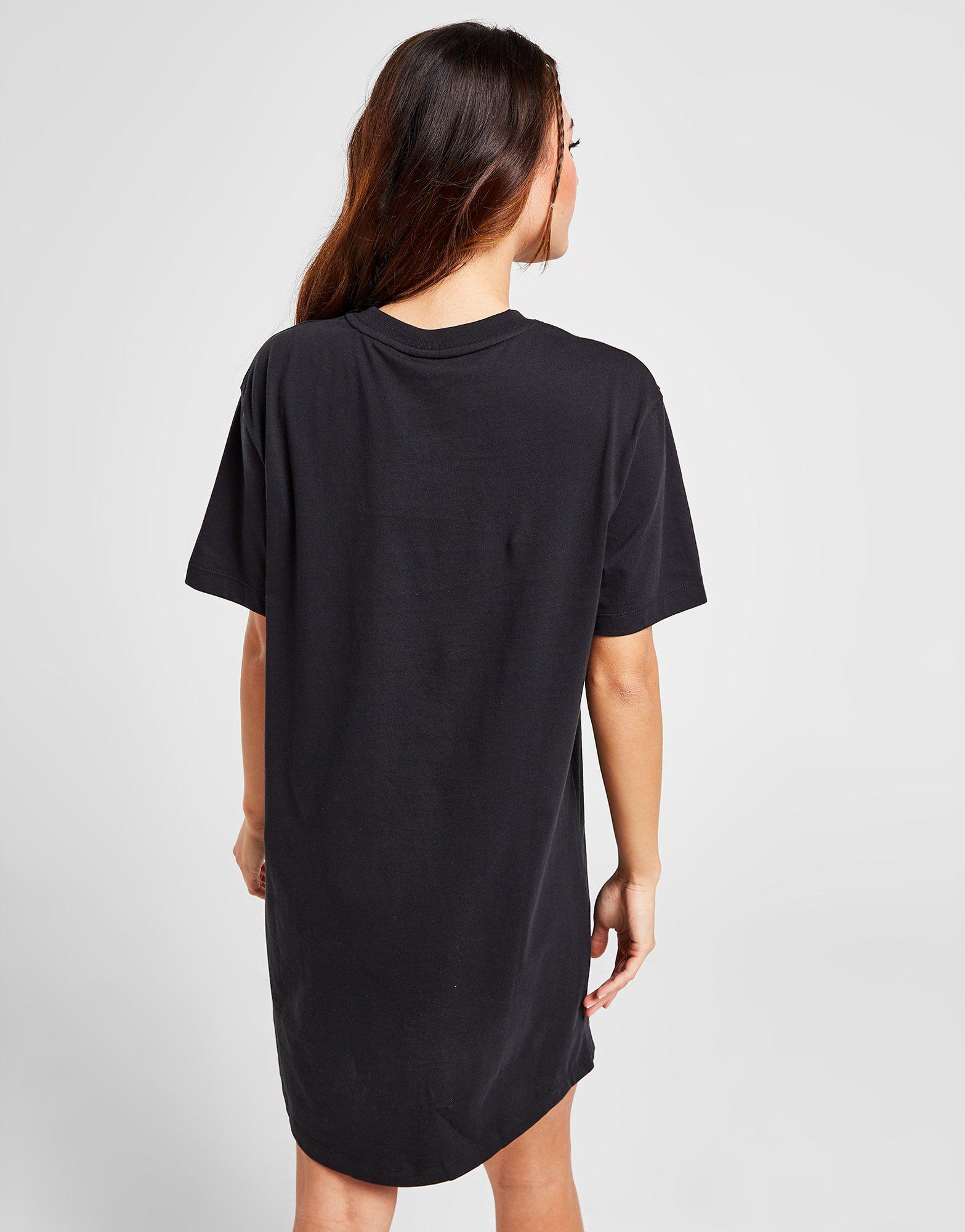 Dámske šaty NIKE ŠATY W NSW ESSNTL SS  DV7882-010 Čierna