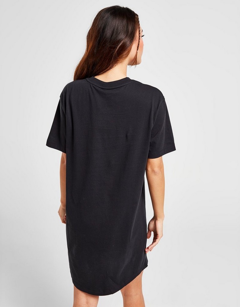 Rochie pentru femei NIKE ROCHIE W NSW ESSNTL SS TRENINGS TSHRT DV7882-010 Negru