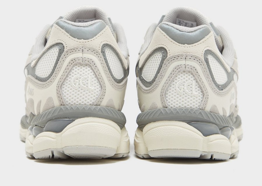 Adidași pentru bărbați ASICS GEL-NYC 1201A789-103 Bej