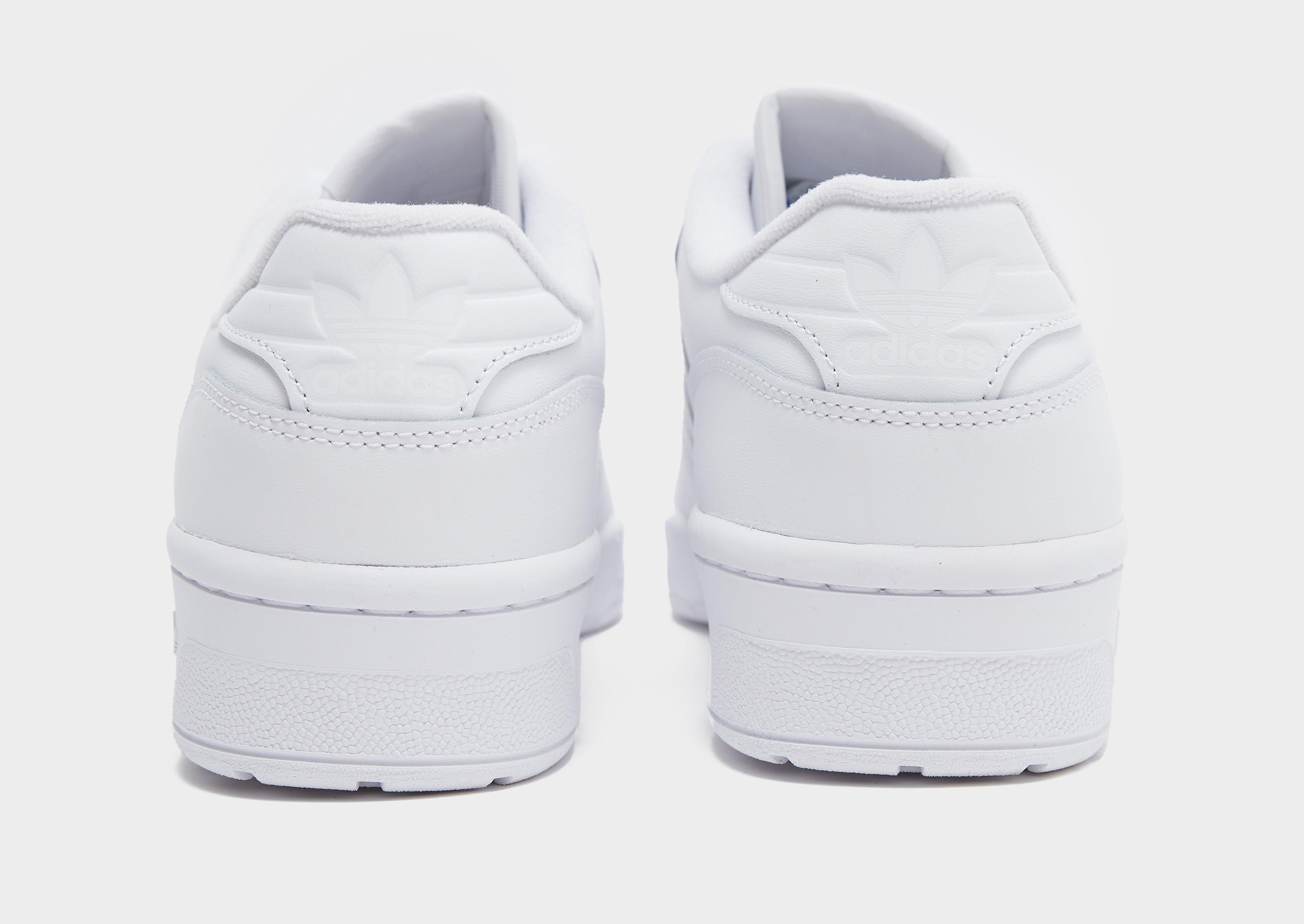 Мъжки маратонки ADIDAS RIVALRY LOW GX2272 Бял