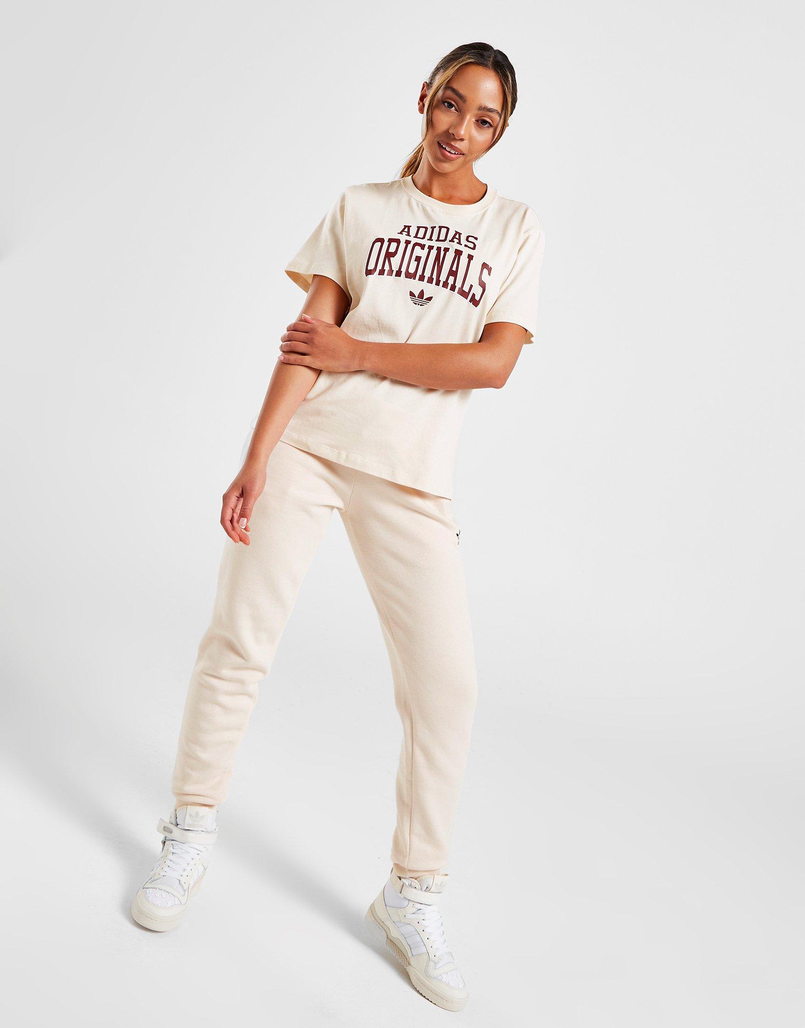 Tricou pentru femei ADIDAS TRICOU V'SITY TEE OWHT/BRG TEE II8449 Alb