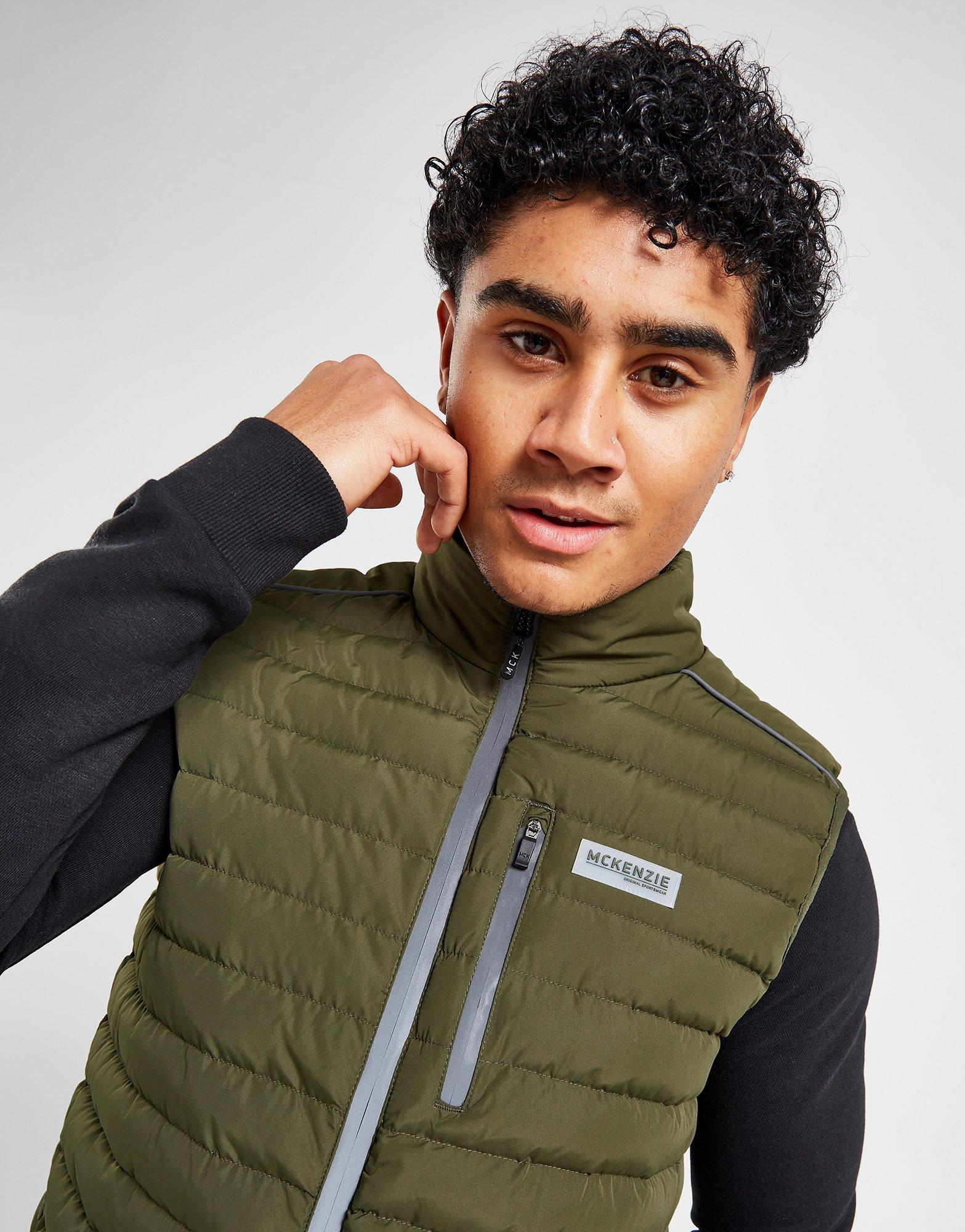Vyriška liemenė MCKENZIE BERANKOVIS ARROW GILET F MCKTM15646620 Žalia