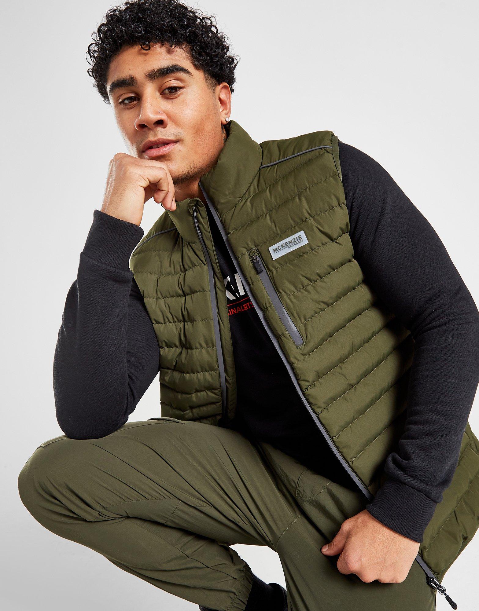 Vyriška liemenė MCKENZIE BERANKOVIS ARROW GILET F MCKTM15646620 Žalia