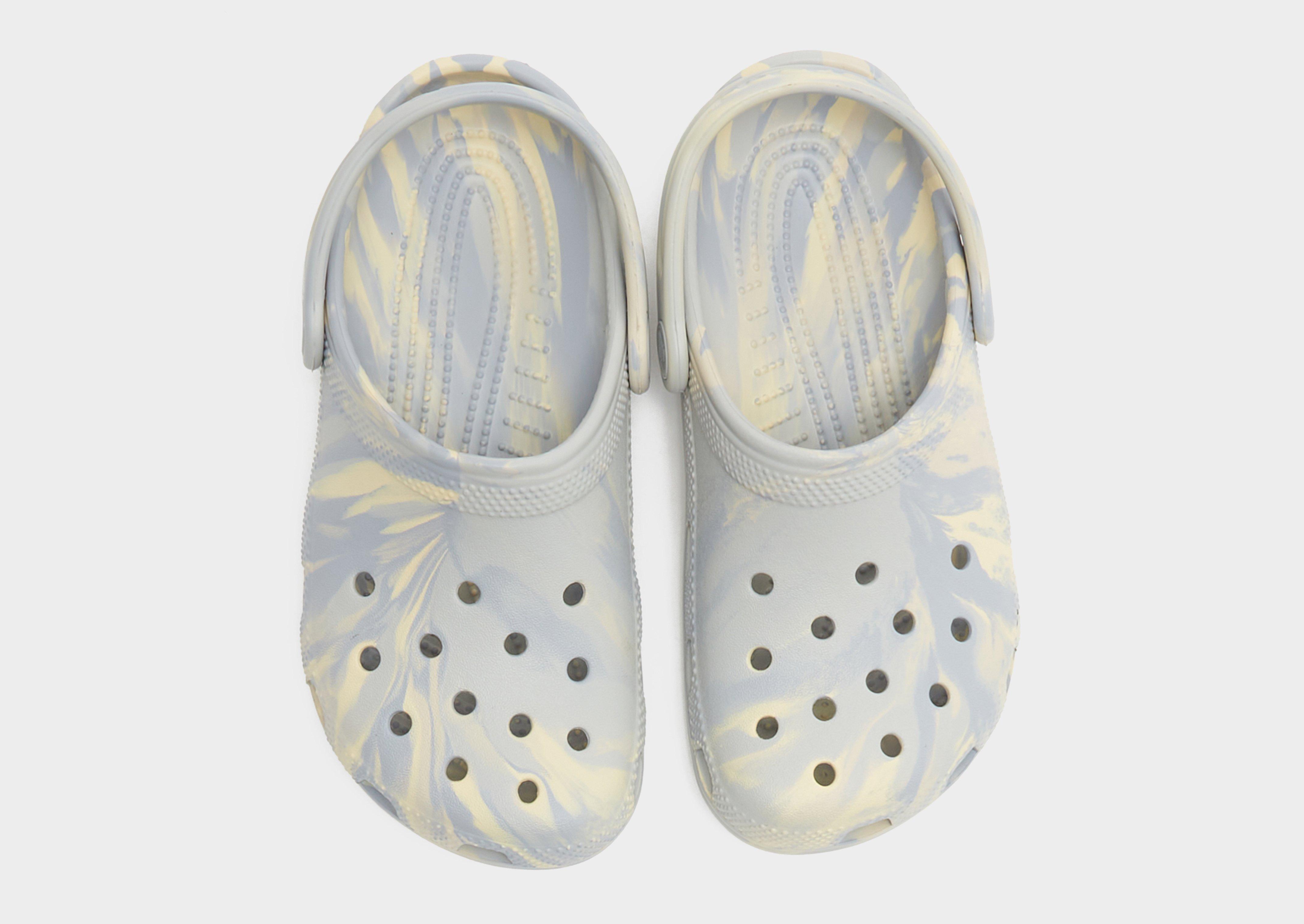 CROCS CLASSIC CLOG MARB ATMOS 207464-1FS Fehér