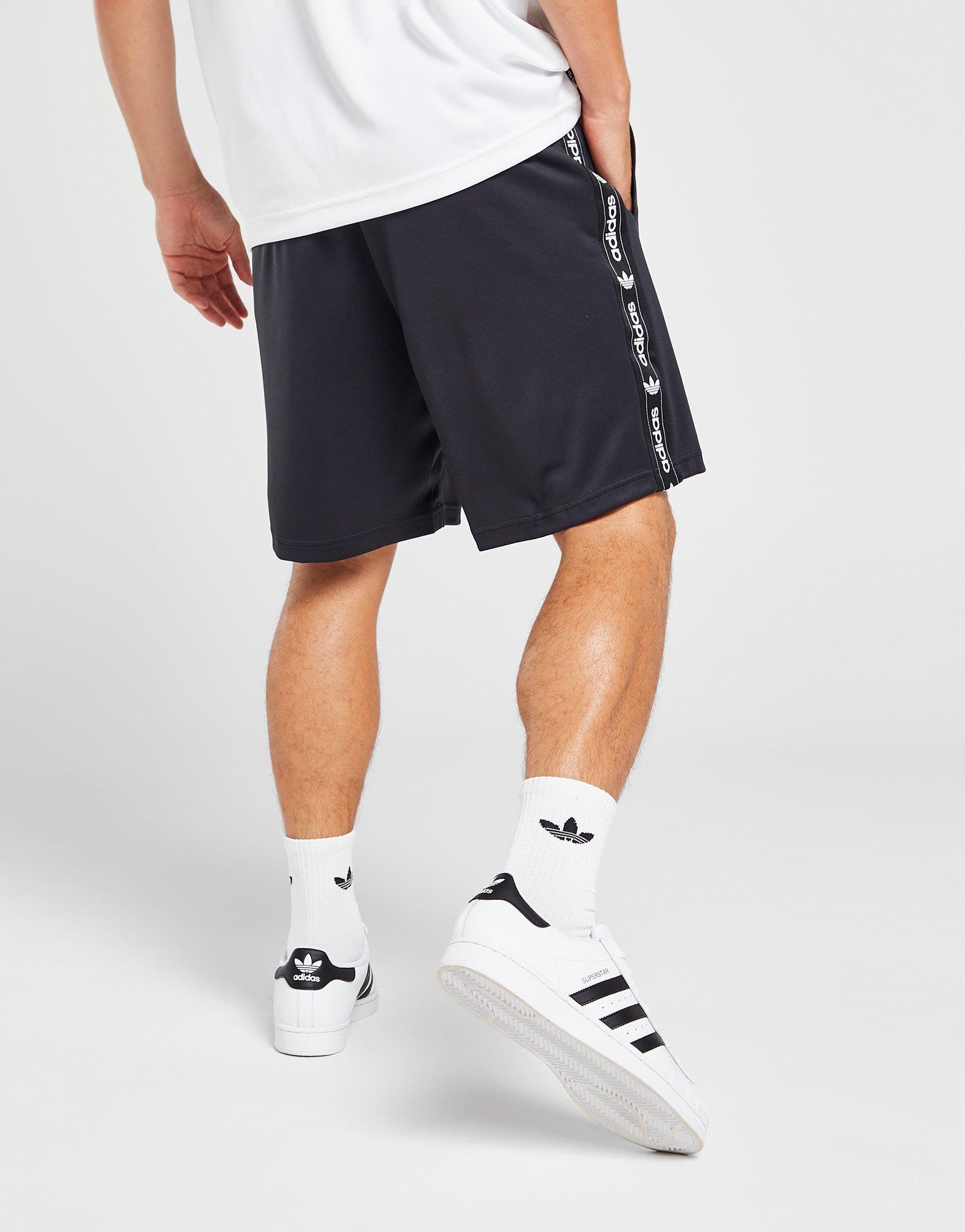 Vyriški šortai ADIDAS ŠORTAI ADI EDGE SHORT IB5495 Juoda