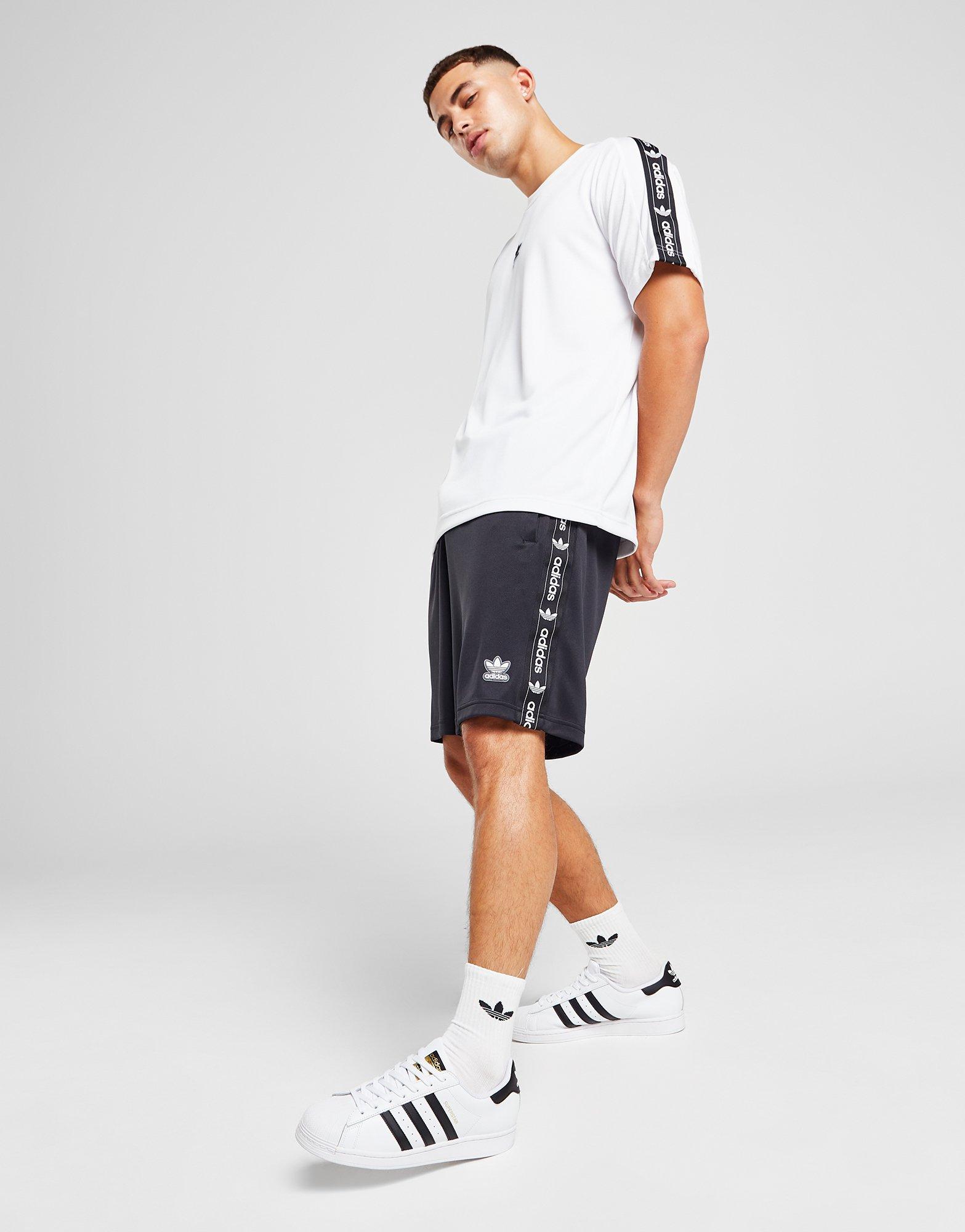 Vyriški šortai ADIDAS ŠORTAI ADI EDGE SHORT IB5495 Juoda