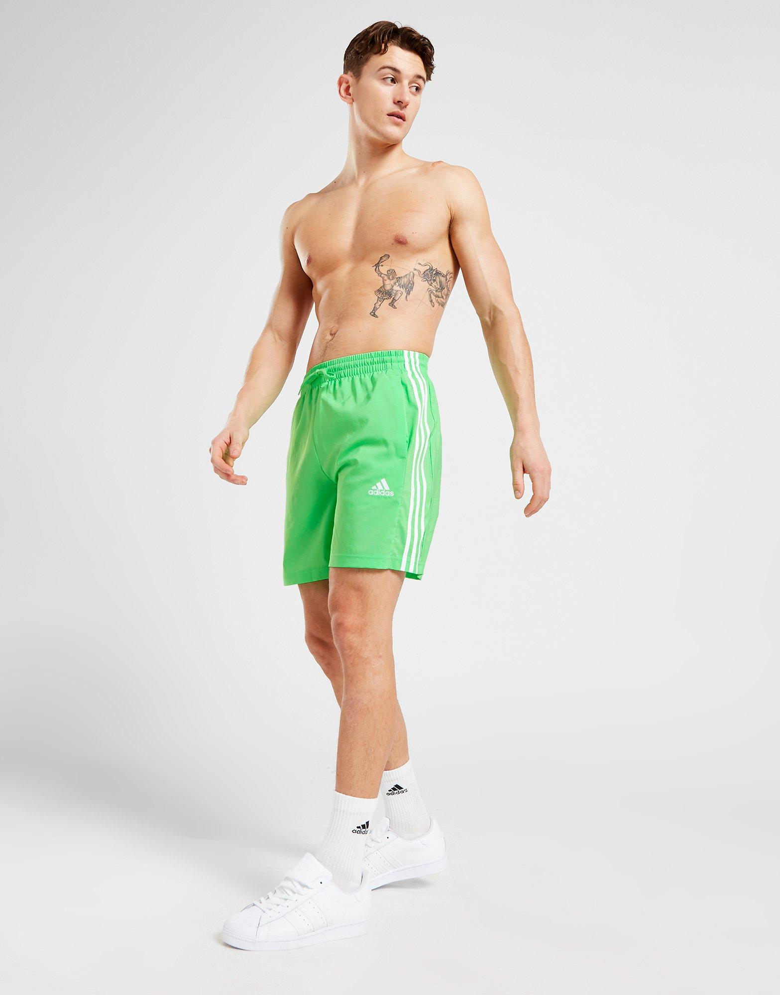Pánské kraťasy ADIDAS ŠORTKY  ESSENTIALS CHELSEA SHORT IK7819 Zelená