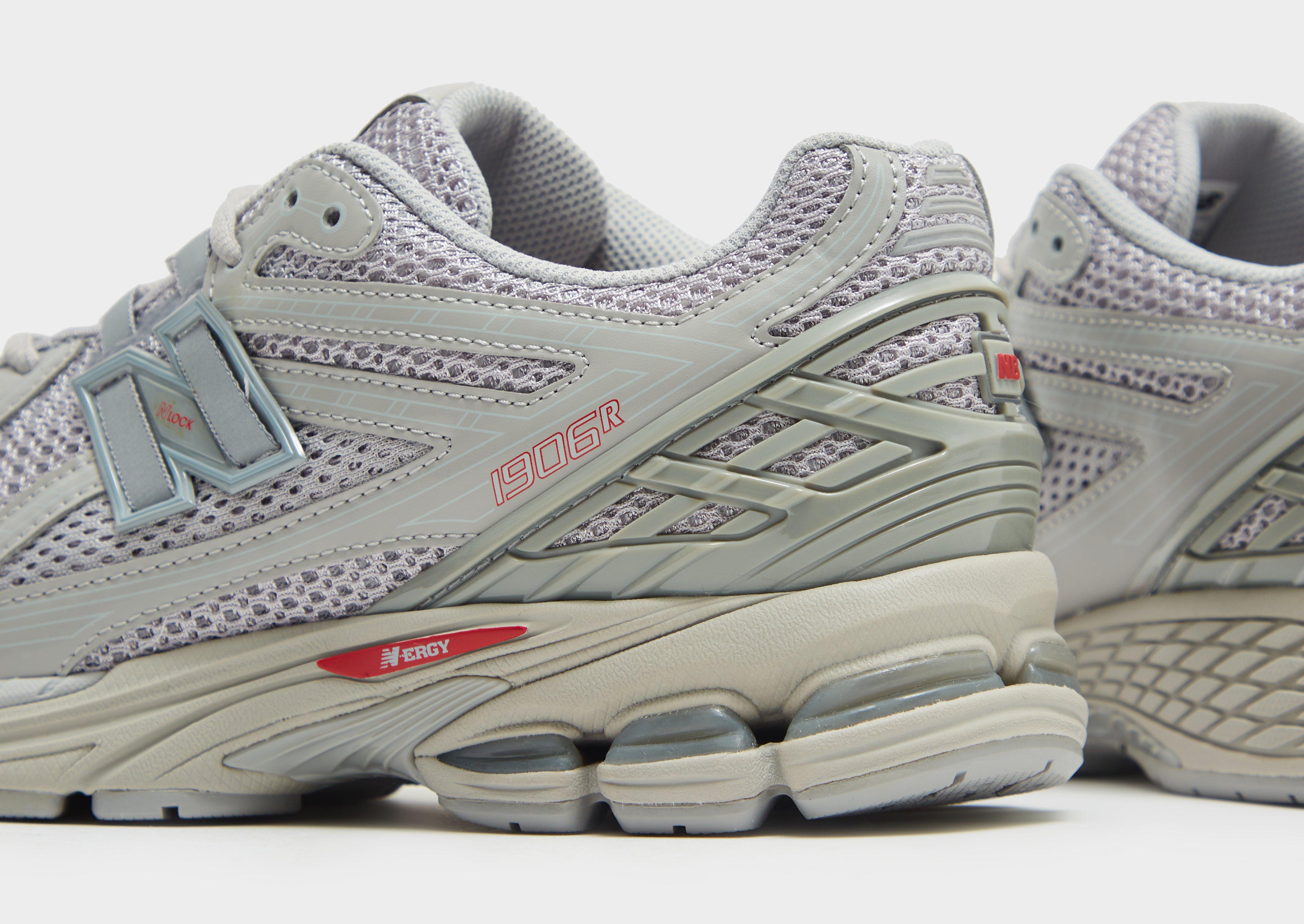 Мъжки маратонки NEW BALANCE 1906  M1906RJC Сив