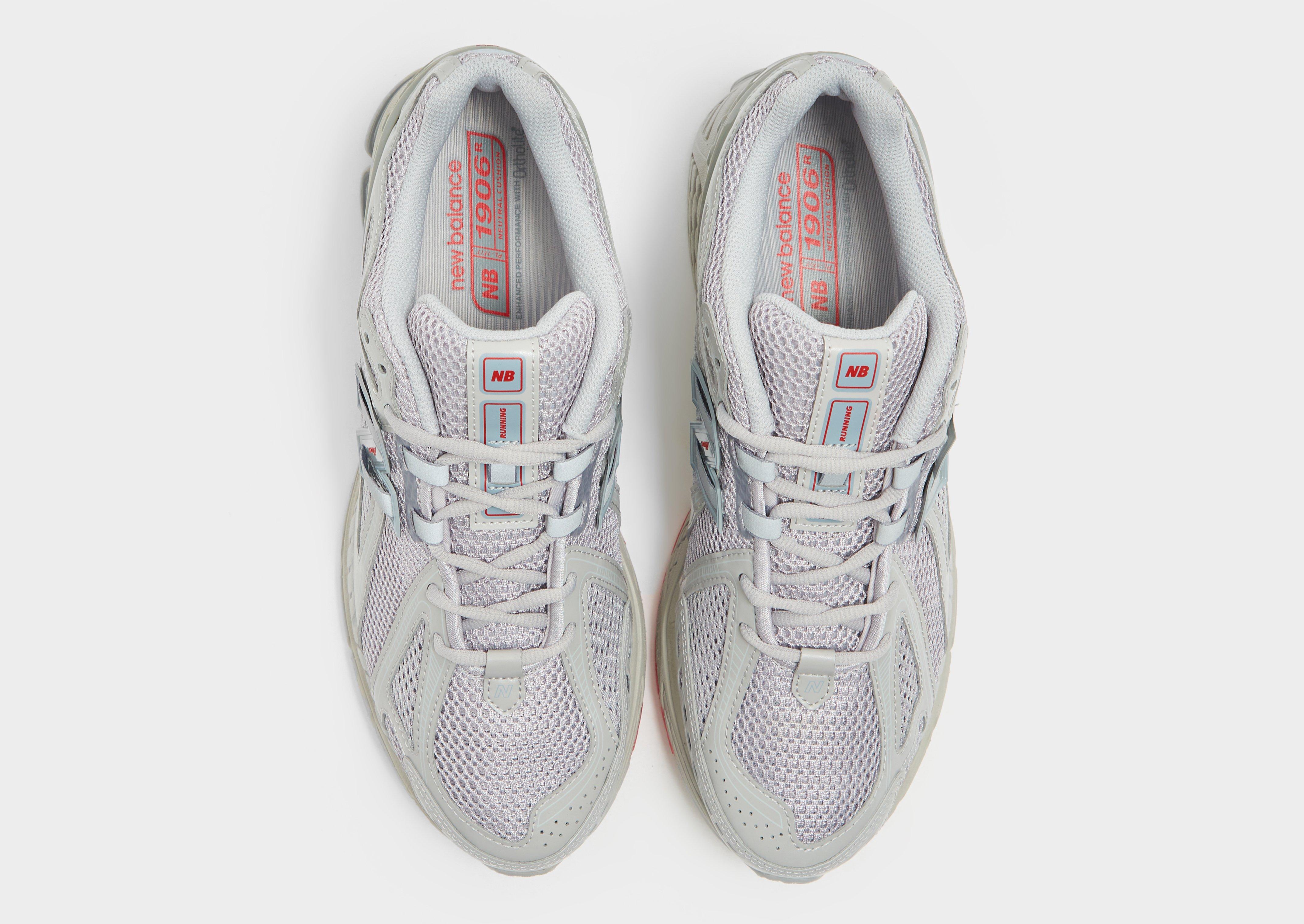 Мъжки маратонки NEW BALANCE 1906  M1906RJC Сив