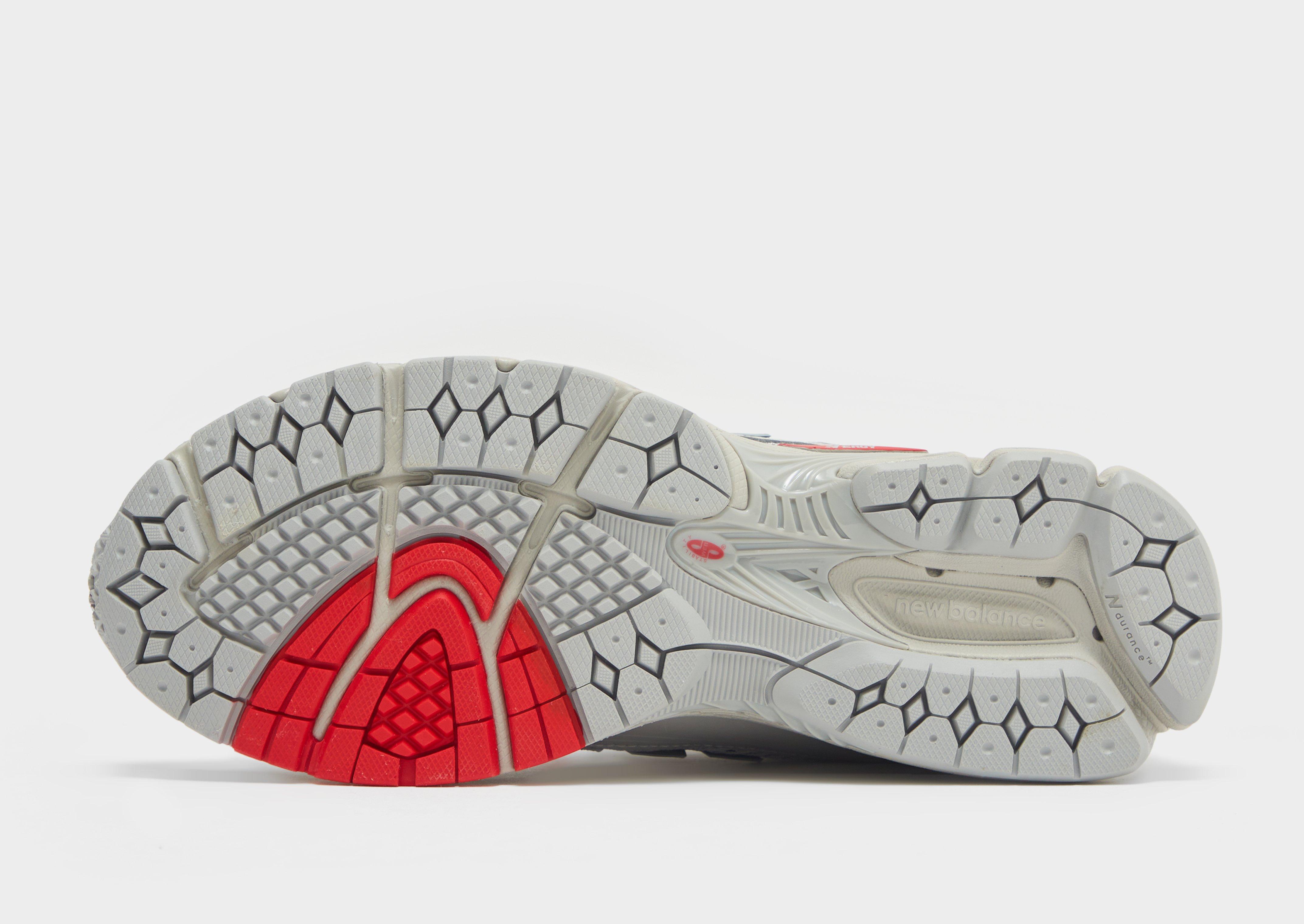 Мъжки маратонки NEW BALANCE 1906  M1906RJC Сив