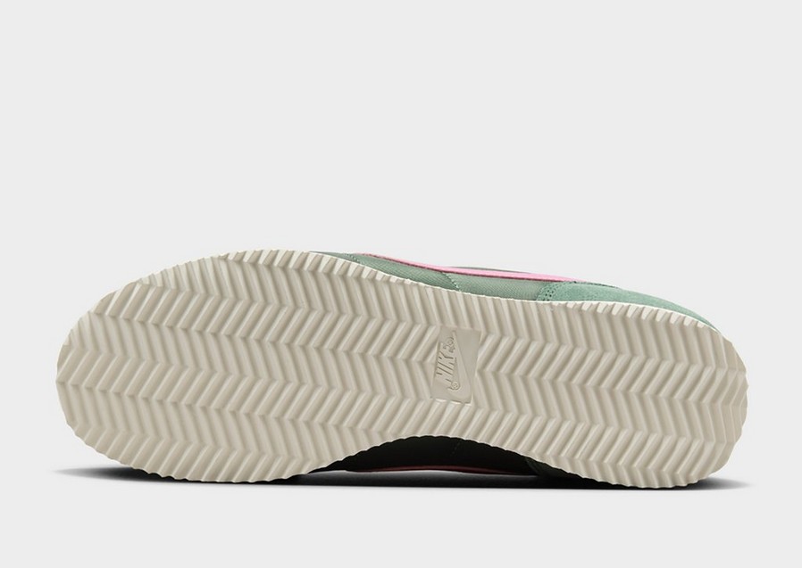 Buty sneakersy damskie NIKE W CORTEZ HF9994-300 Khaki