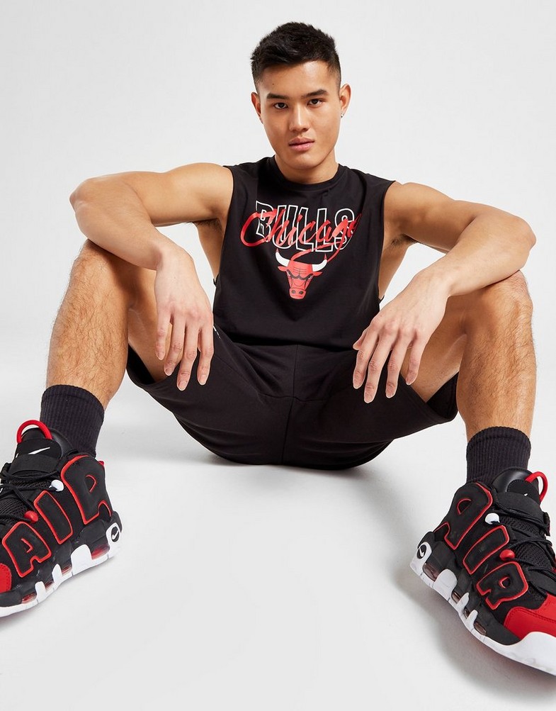 Top pentru bărbați NEW ERA MAIOU SCRIPT BULLS CHICAGO BULLS 60332198 Negru