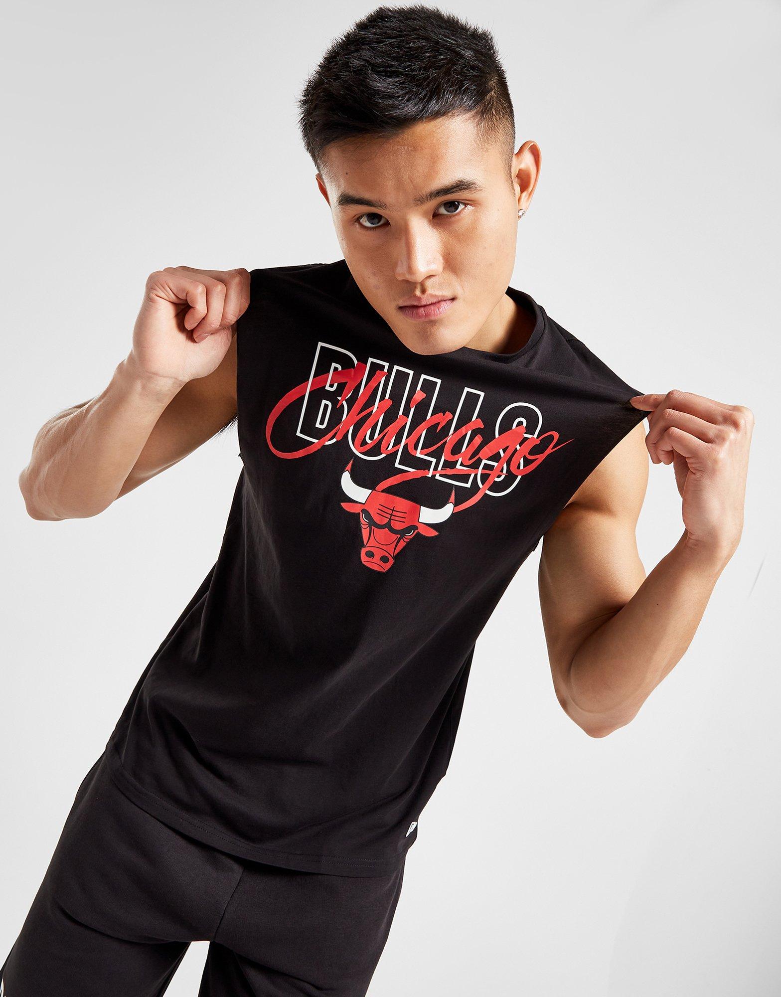 Top pentru bărbați NEW ERA MAIOU SCRIPT BULLS CHICAGO BULLS 60332198 Negru